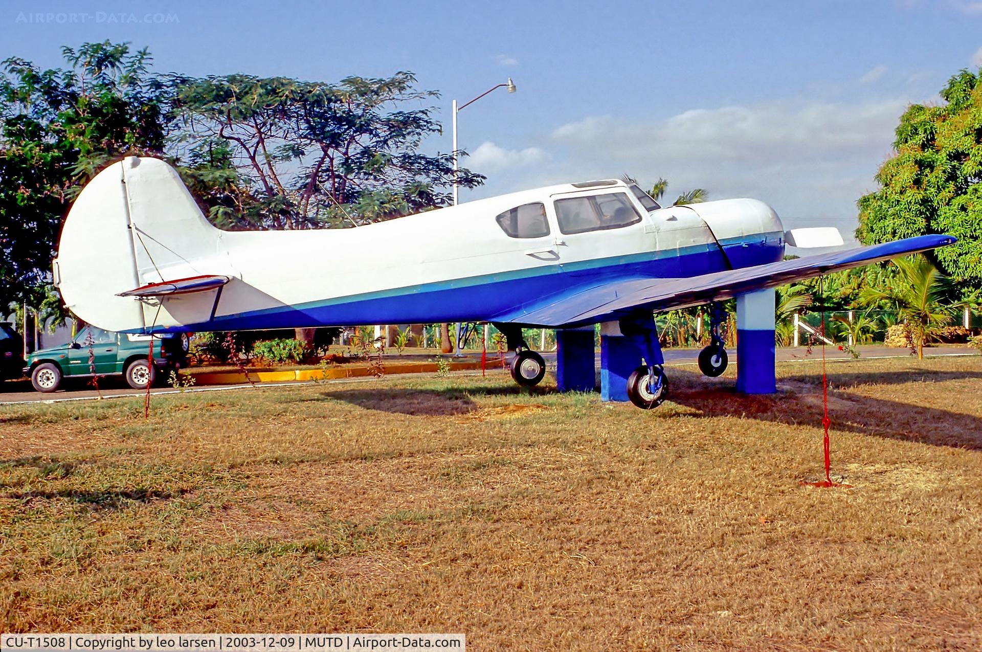 CU-T1508, 1982 Yakovlev Yak-18T C/N 22202049866, Trinidad de Cuba TND 9.12.03