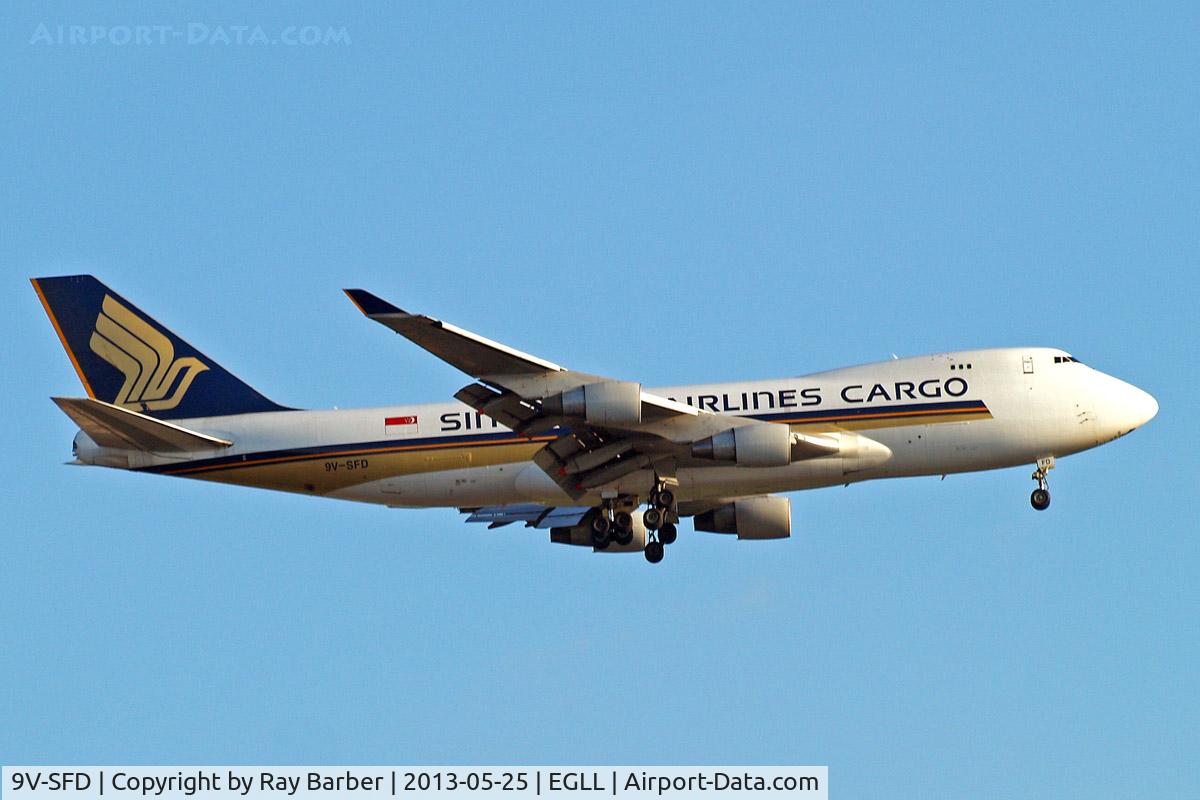 9V-SFD, 1995 Boeing 747-412F/SCD C/N 26553, Boeing 747-412F [26553] (Singapore Airlines Cargo) Home~G 25/05/2013. On approach 27L.