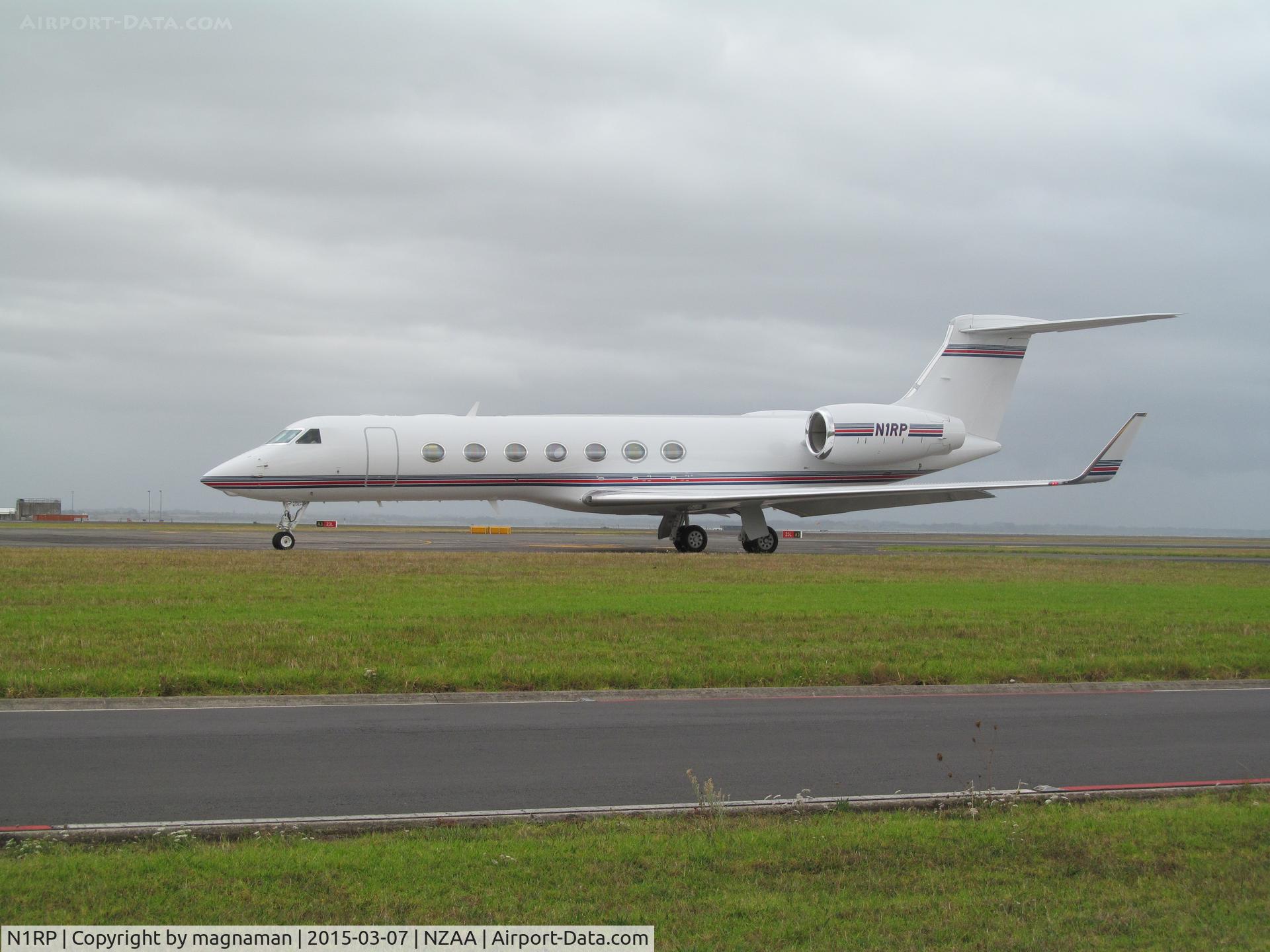 N1RP, 2013 Gulfstream Aerospace V-SP G550 C/N 5458, on way out to pastures new