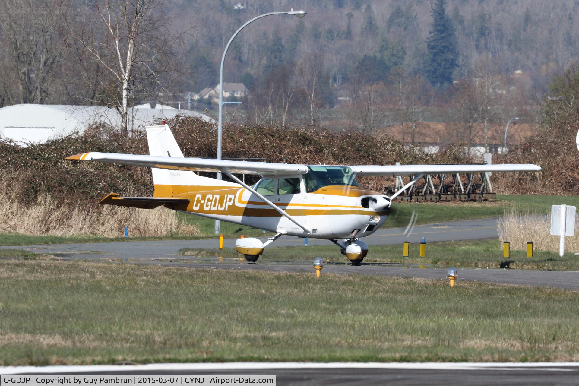 C-GDJP, 1974 Cessna 172M C/N 17262063, Ready to depart
