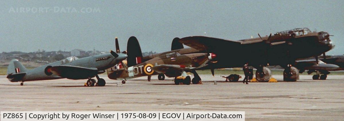 PZ865, 1944 Hawker Hurricane IIC C/N PZ865, The RAF's BBMF Hurricane coded DT-A with the BBMF's Spitfire PM631 and Lancaster PA474.