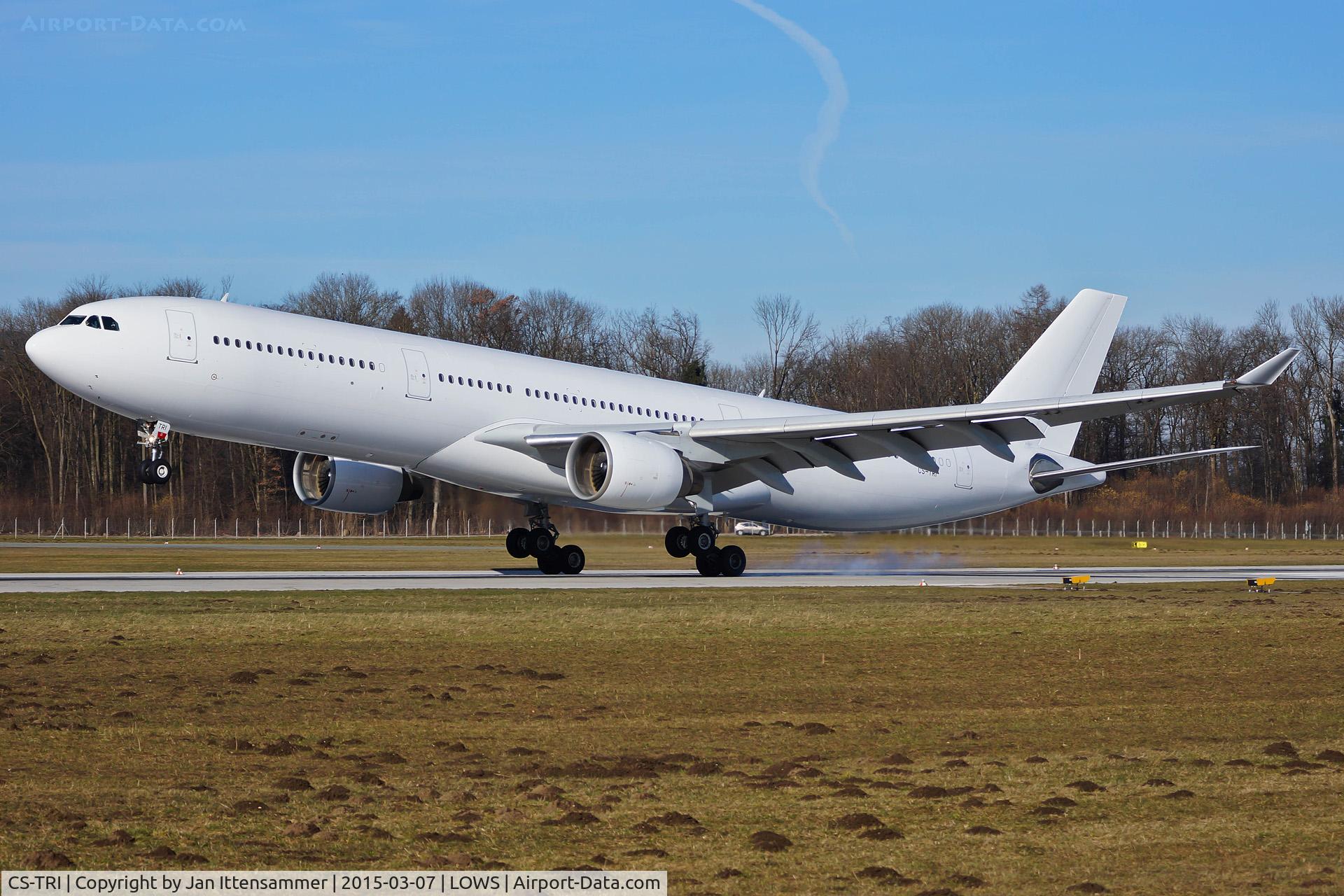 CS-TRI, 1996 Airbus A330-322 C/N 120, cs-tri