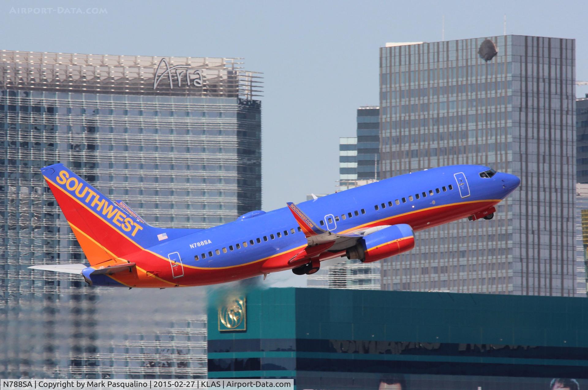 N788SA, 2000 Boeing 737-7H4 C/N 30603, Boeing 737-700