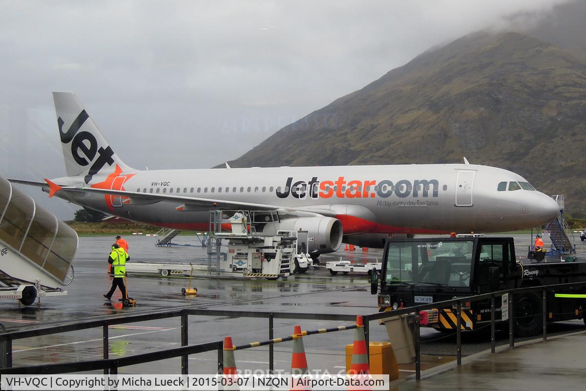 VH-VQC, 2008 Airbus A320-232 C/N 3668, Rain, rain, rain