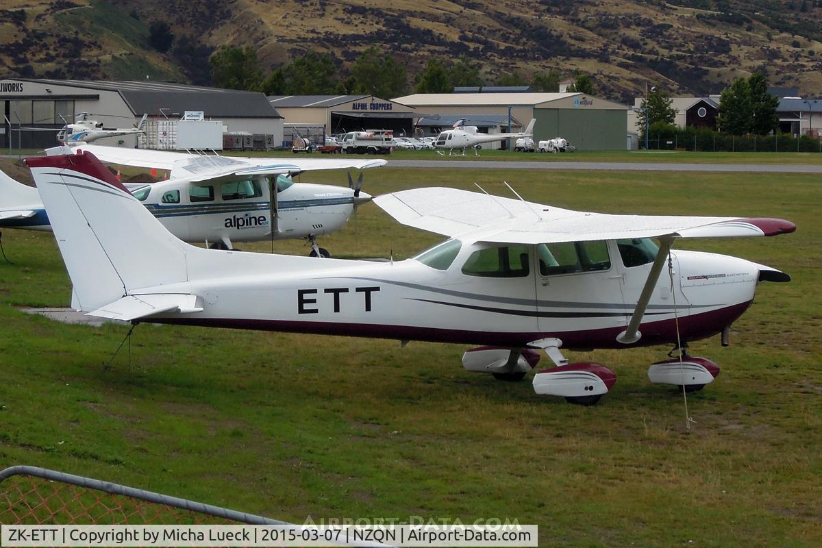 ZK-ETT, Cessna 172P C/N 17274937, At Queenstown