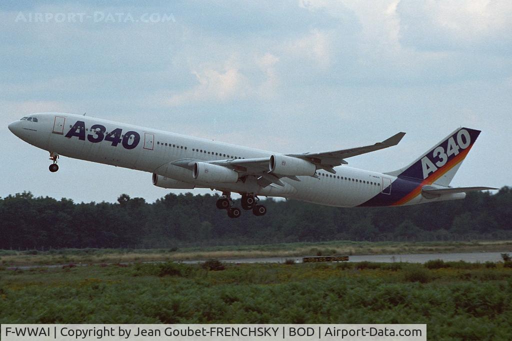 F-WWAI, 1991 Airbus A340-311 C/N 001, touch and go test flight, 1992