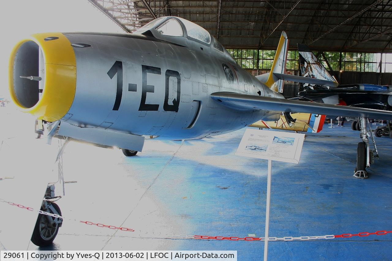 29061, 1950 General Motors F-84F Thunderstreak C/N 29061, Republic F-84F Thunderstreak, Canopée Museum Châteaudun Air Base 279 (LFOC)