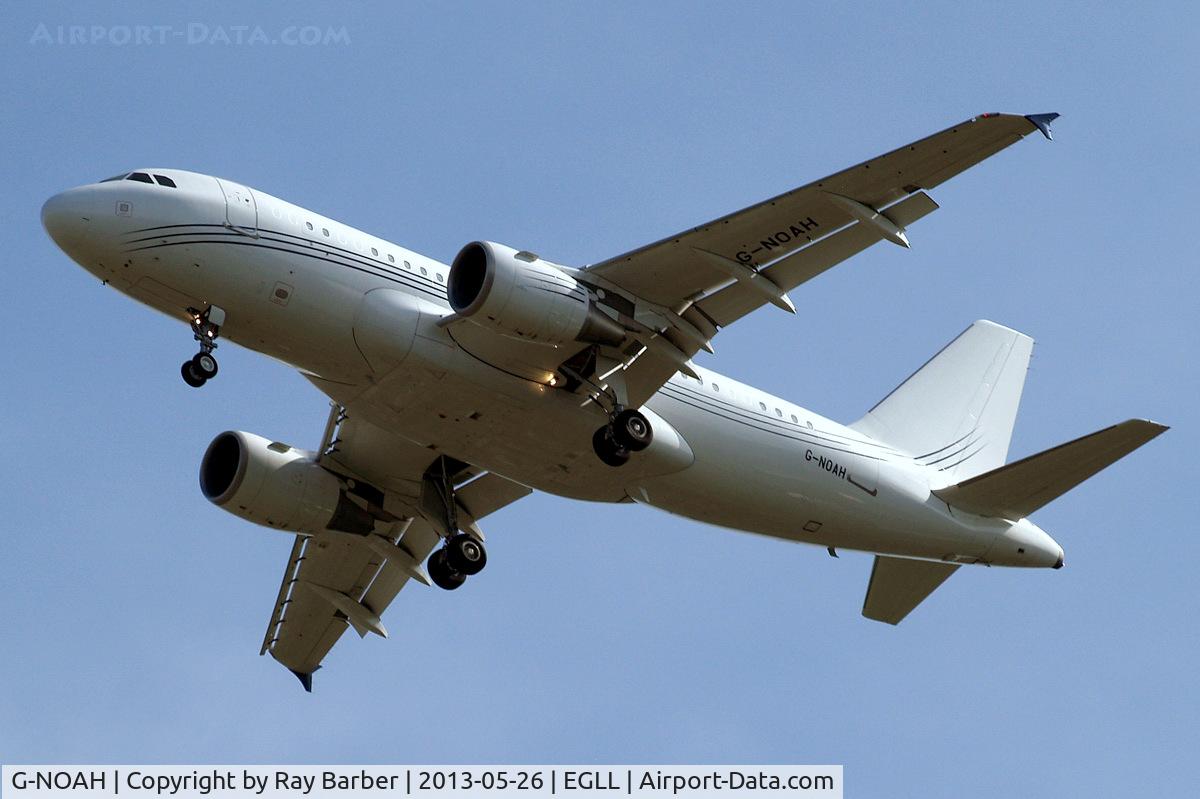 G-NOAH, 2009 Airbus A319-115CJ C/N 3826, Airbus A319-115CJ [3826] Home~G 26/05/2013. On approach 27R.