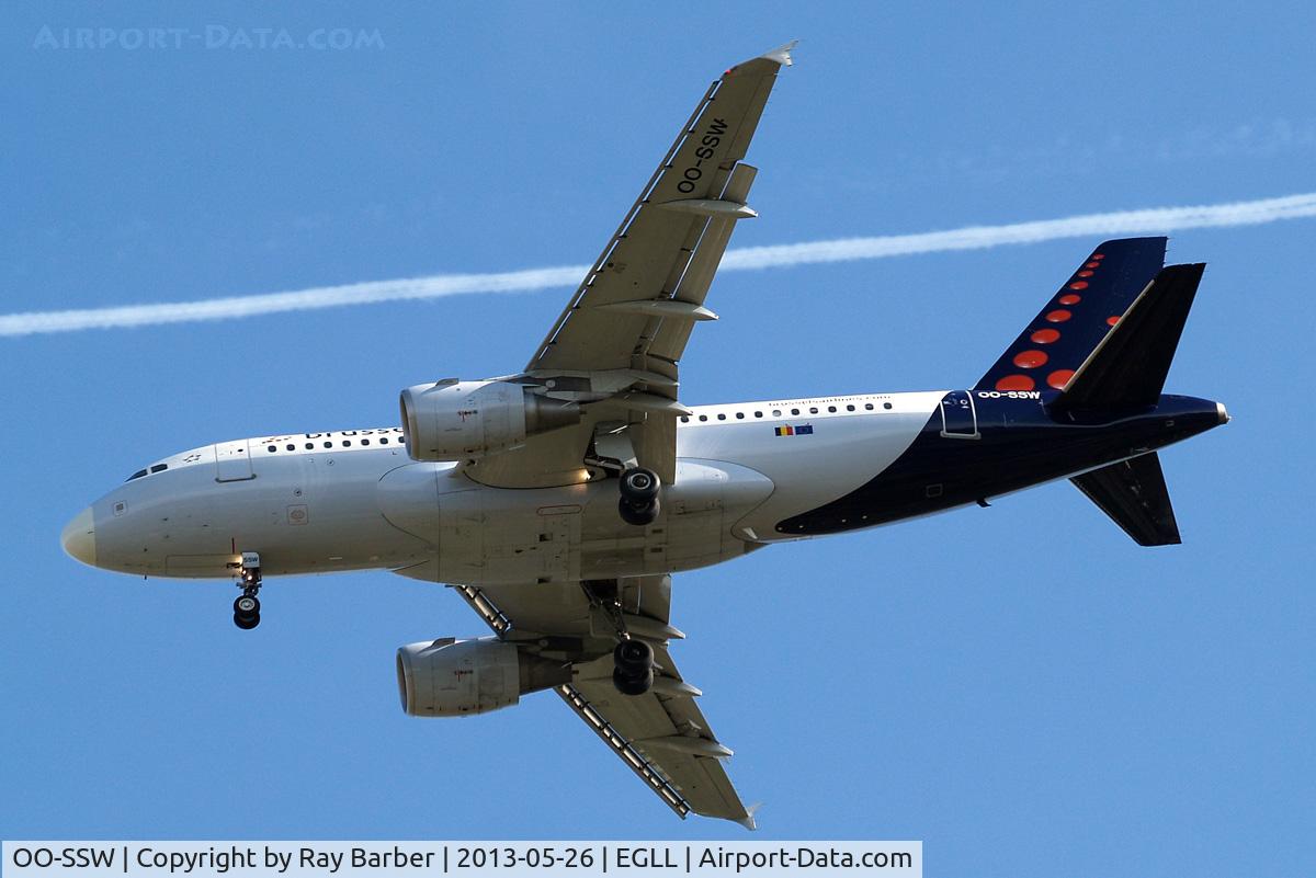 OO-SSW, 2007 Airbus A319-111 C/N 3255, Airbus A319-111 [3255] (Brussels Airlines) Home~G 26/05/2013. On approach 27R.