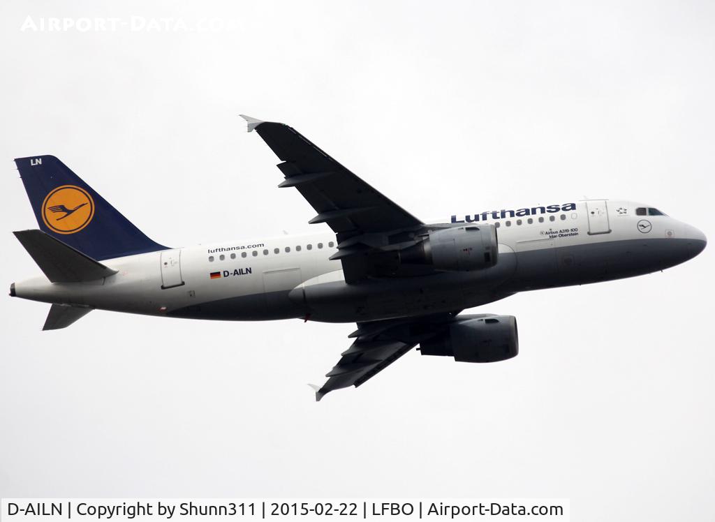 D-AILN, 1997 Airbus A319-114 C/N 700, Climbing after take off from rwy 32R