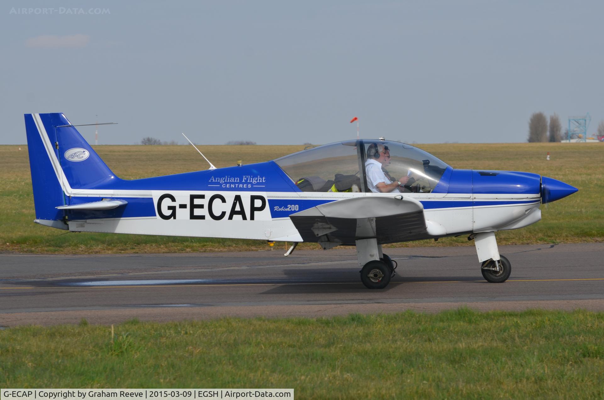 G-ECAP, 1999 Robin HR-200-120B C/N 334, About to depart from Norwich.