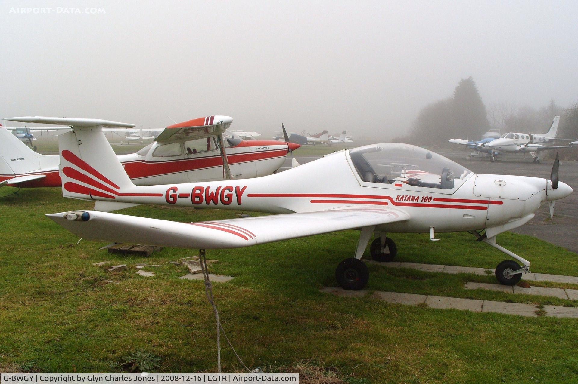 G-BWGY, 1995 HOAC DV-20 Katana C/N 20134, Taken on a quiet cold and foggy day. With thanks to Elstree control tower who granted me authority to take photographs on the aerodrome. Owned by Stars Fly Ltd.