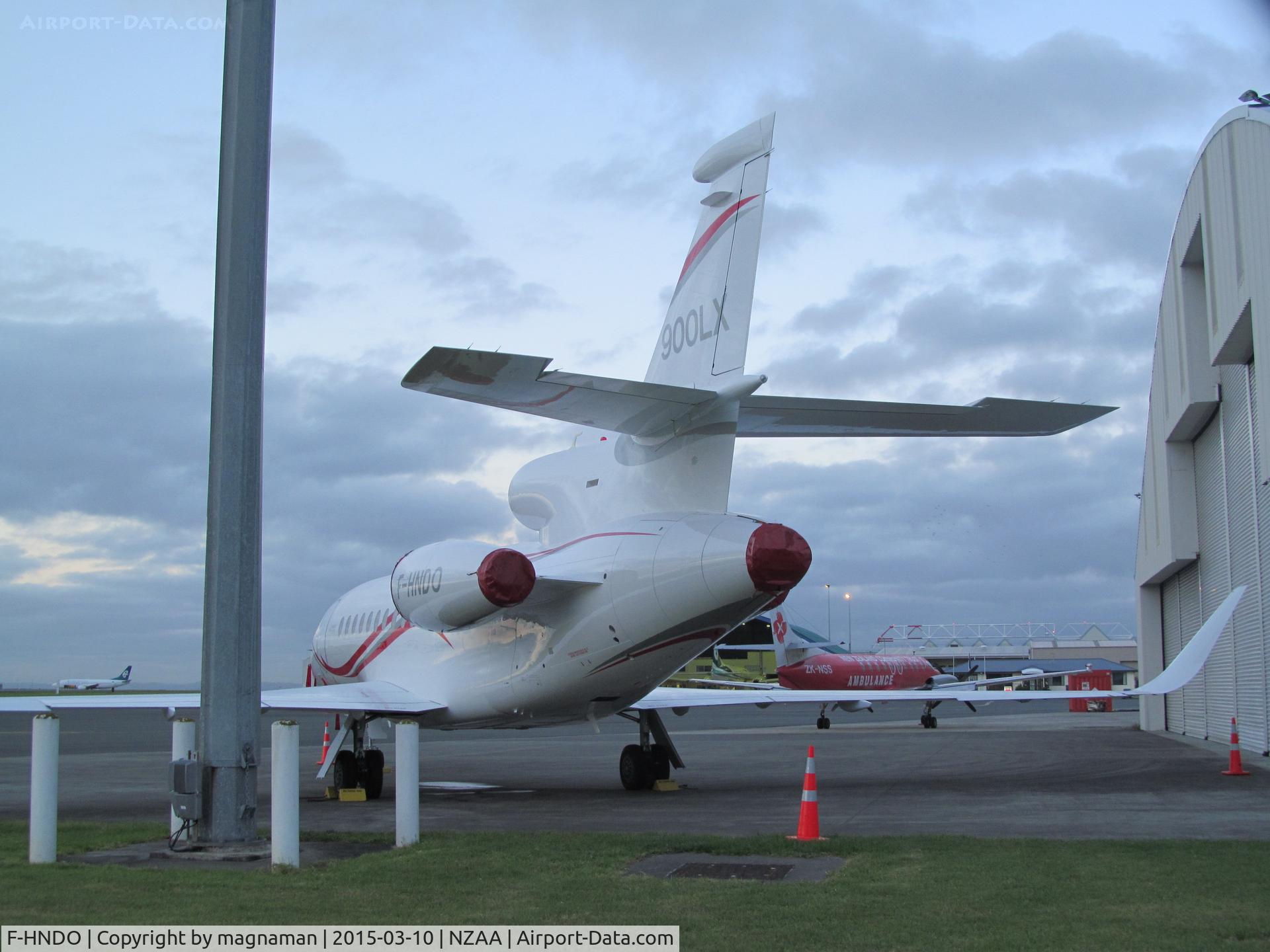 F-HNDO, 2008 Dassault Falcon 900LX C/N 281, wider angle - must get that light pylon removed
