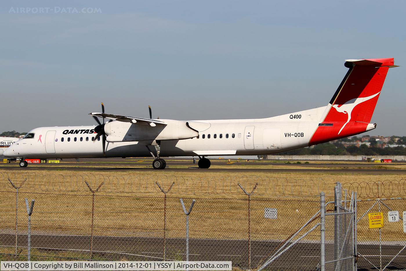 VH-QOB, 2005 De Havilland Canada DHC-8-402Q Dash 8 C/N 4116, taxiing to 34R