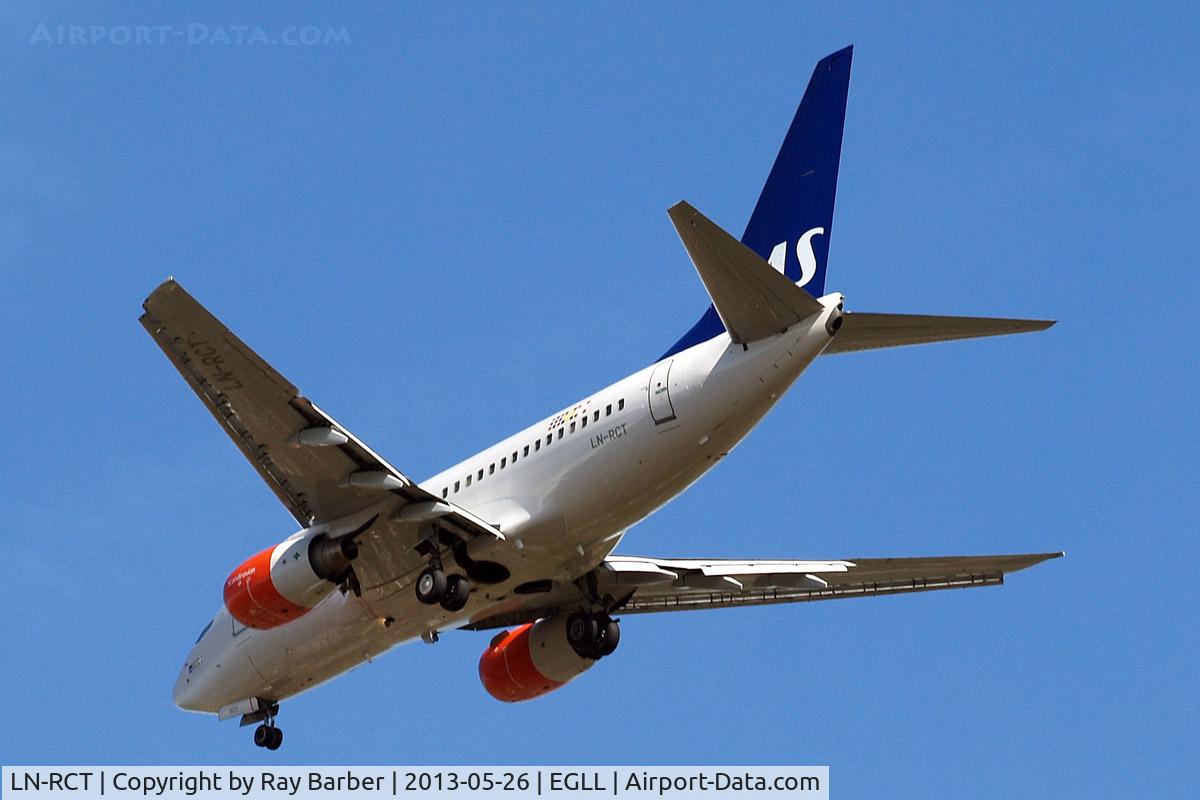 LN-RCT, 1999 Boeing 737-683 C/N 30189, Boeing 737-683 [30189] (SAS Scandinavian Airlines) Home~G 26/05/2013. On approach 27R.