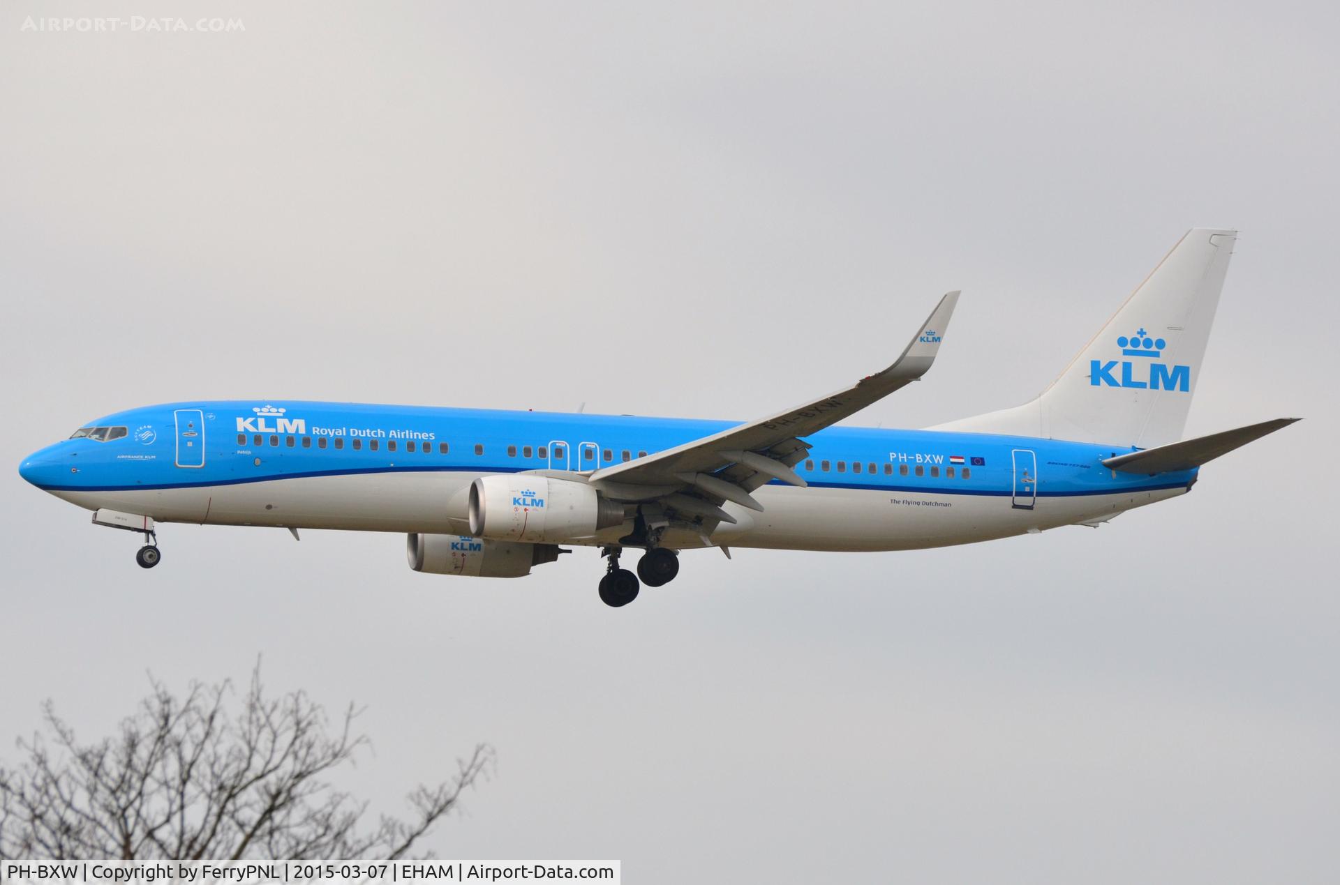 PH-BXW, 2007 Boeing 737-8K2 C/N 30360, KLM B738 in new colors