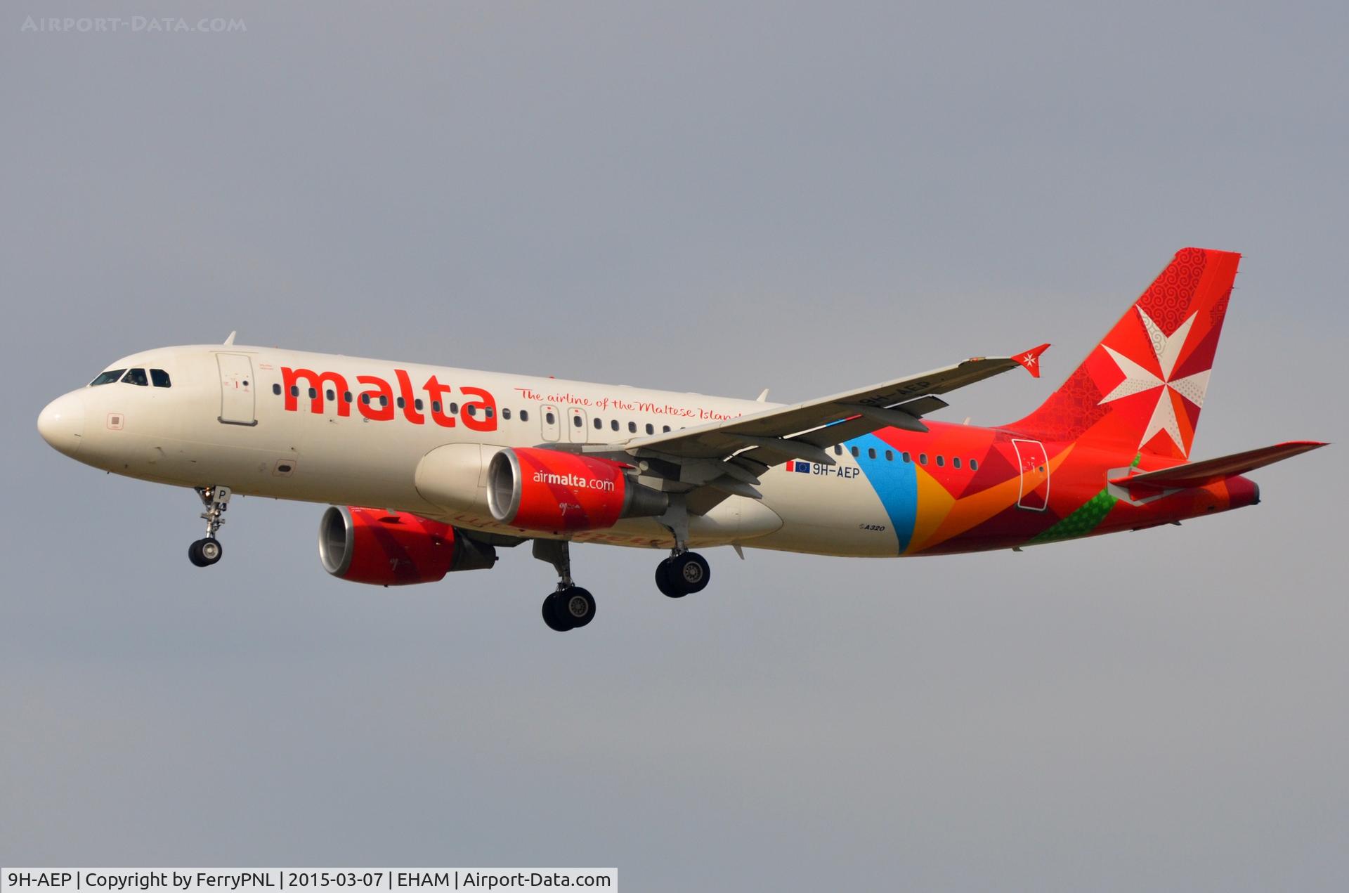 9H-AEP, 2007 Airbus A320-214 C/N 3056, Air Malta A320 laning on 01R.