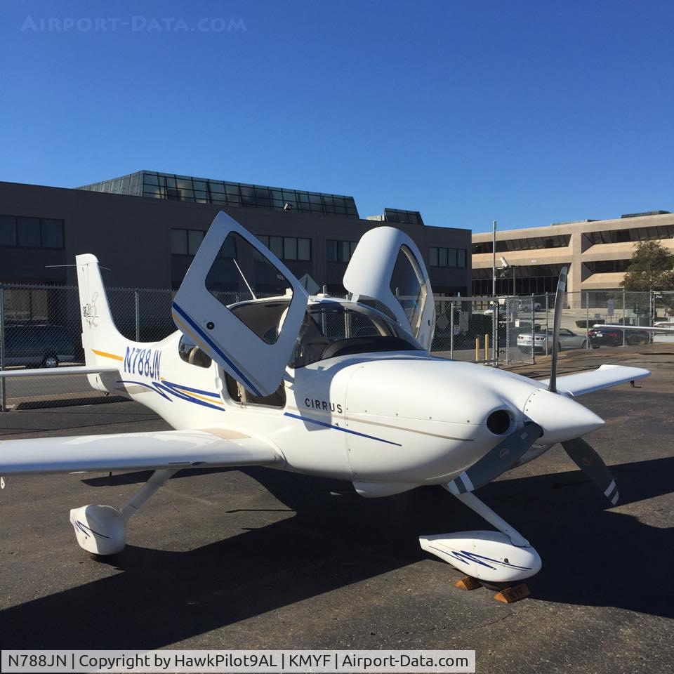 N788JN, 2004 Cirrus SR20 G2 C/N 1427, N788JN