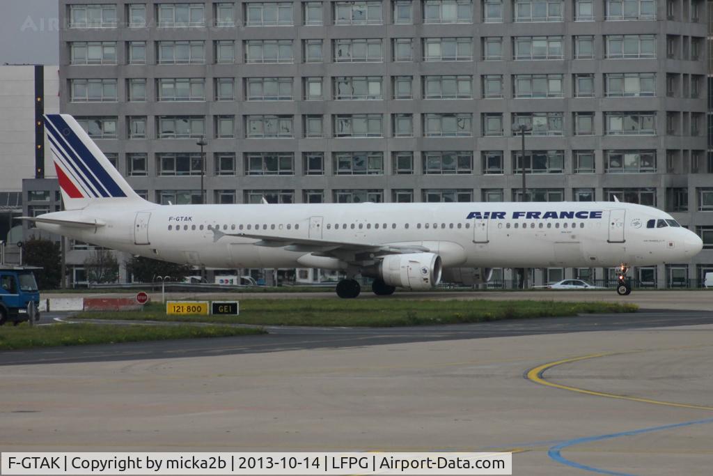 F-GTAK, 2001 Airbus A321-211 C/N 1658, Taxiing