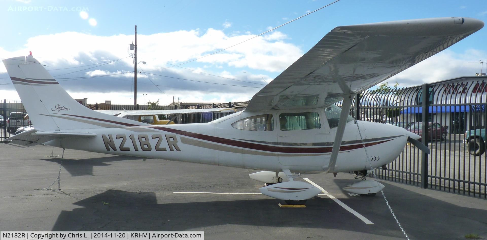 N2182R, 1964 Cessna 182H Skylane C/N 18256109, A beautiful Cessna 182 Skylane has been sitting in front of the Discovery Air for months.