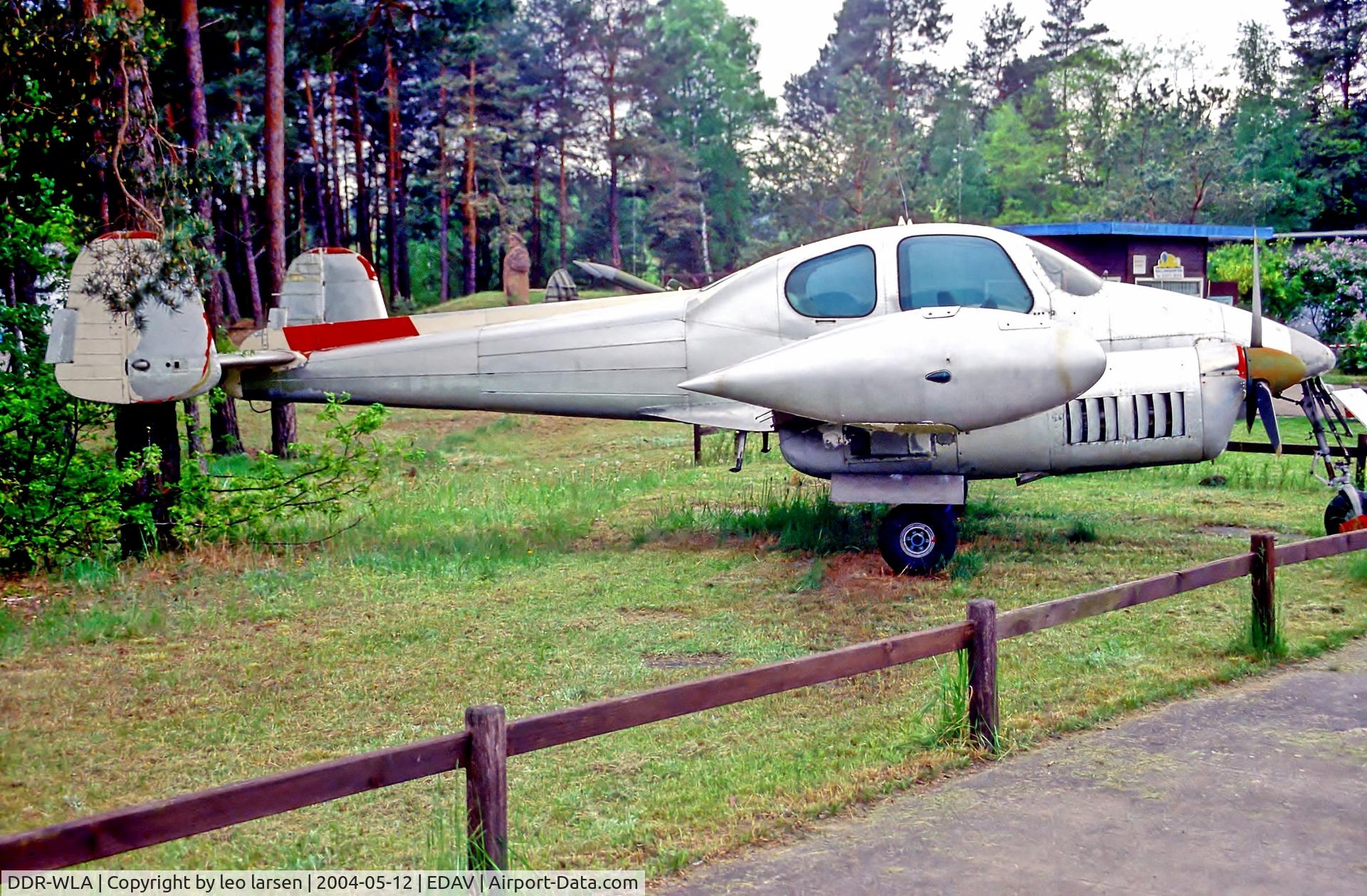 DDR-WLA, 1968 Let L-200 Morava C/N 171213, Finow Air Museum 12.5.04