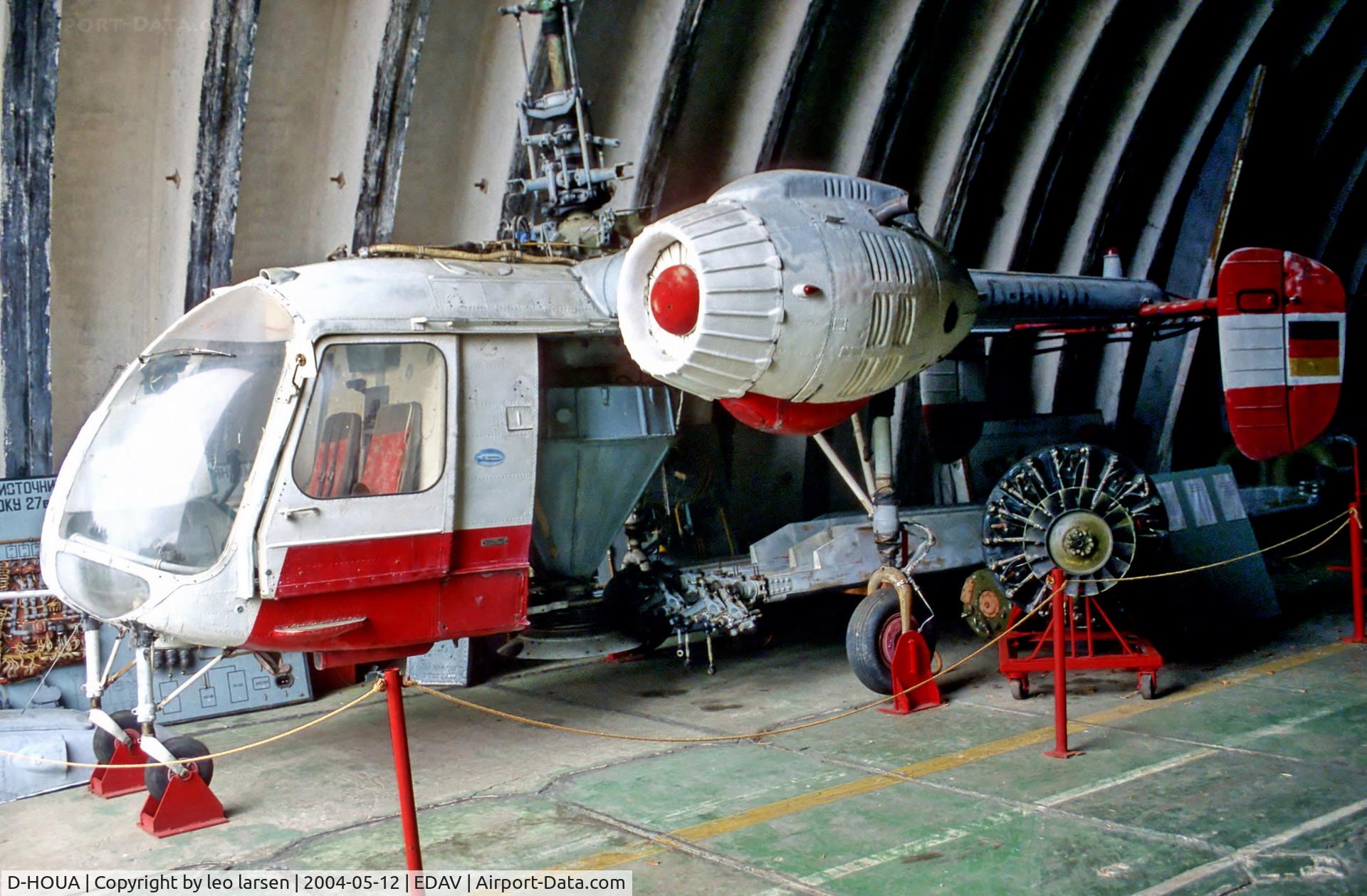 D-HOUA, 1973 Kamov Ka-26 Hoodlum C/N 7303405, Finow Air Museum 12.5.04