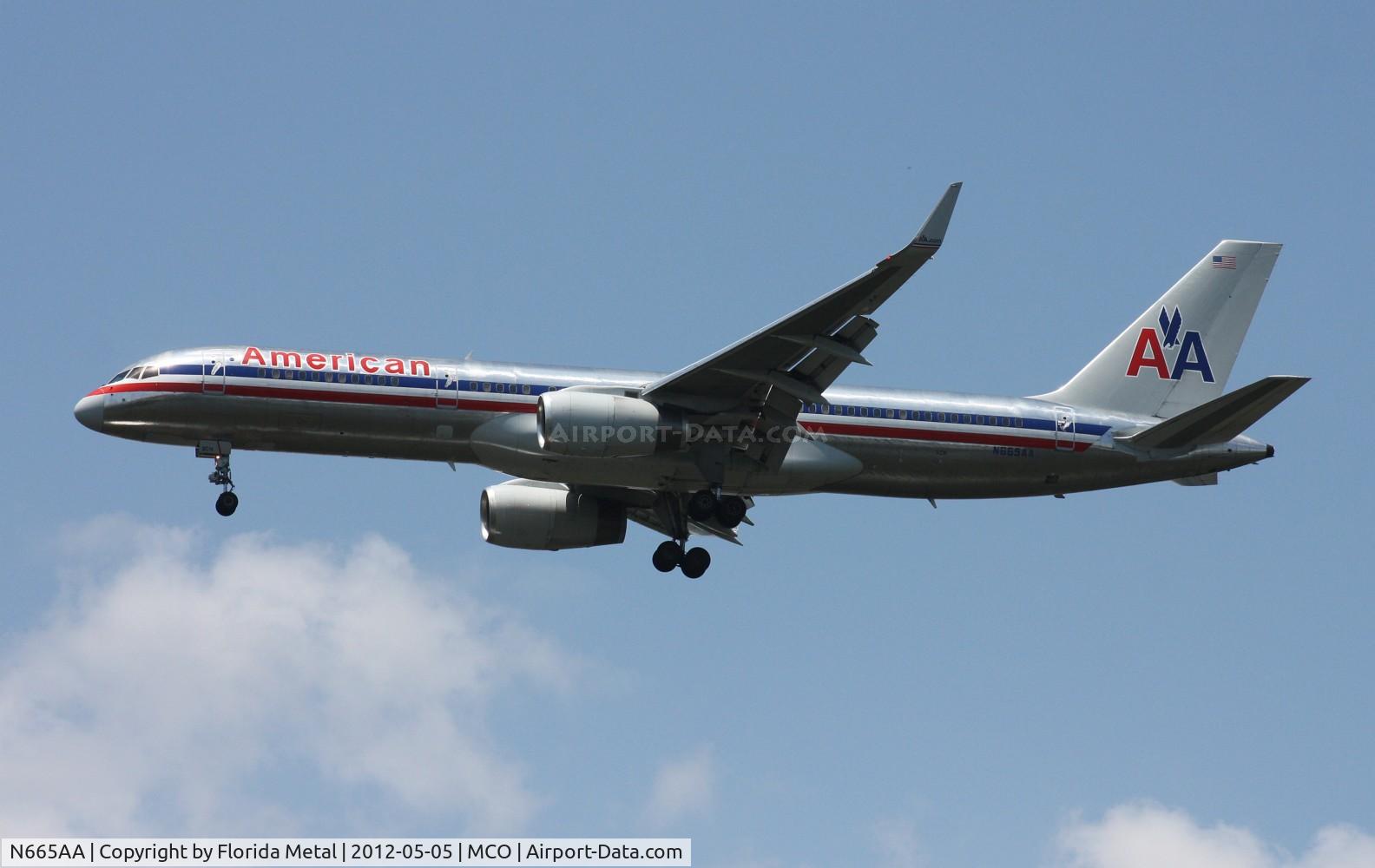 N665AA, 1992 Boeing 757-223 C/N 25299, American