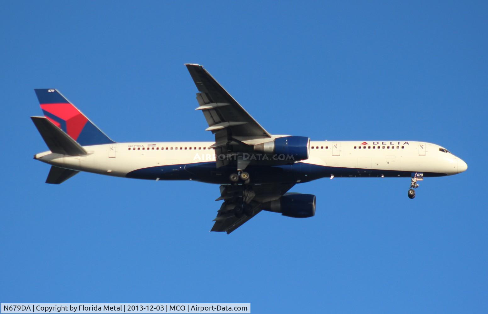 N679DA, 1992 Boeing 757-232 C/N 26955, Delta
