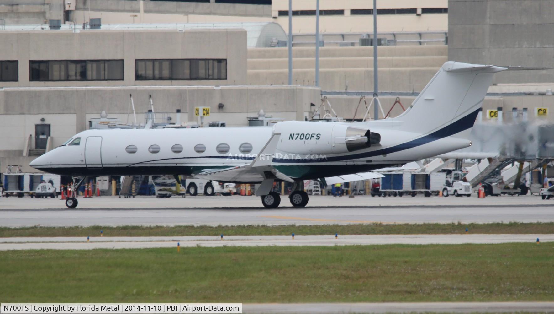 N700FS, 1999 Gulfstream Aerospace G-IV C/N 1400, Gulfstream IV
