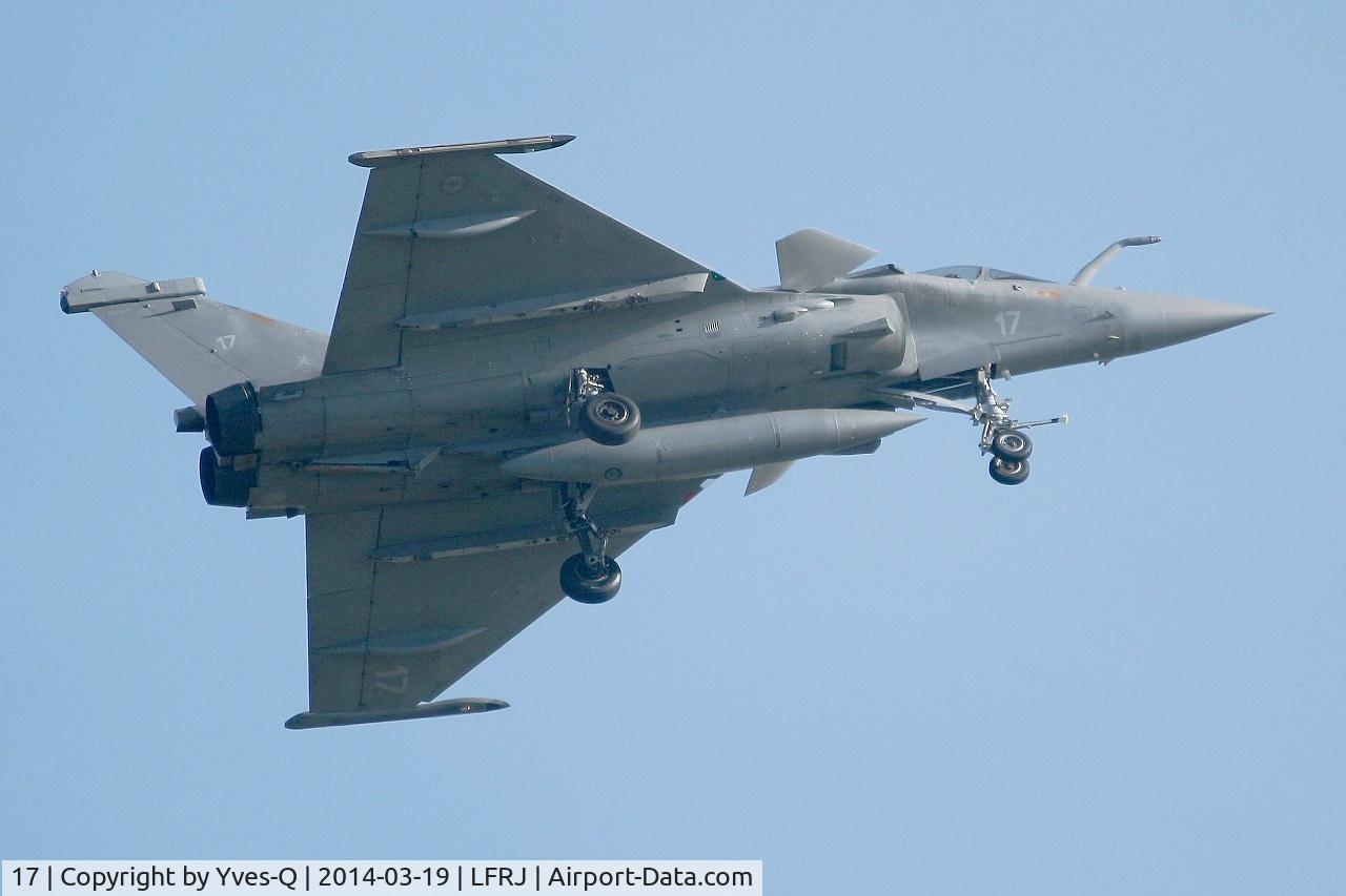 17, Dassault Rafale M C/N 17, Dassault Rafale M, Short appoach rwy 08, Landivisiau Naval Air Base (LFRJ)