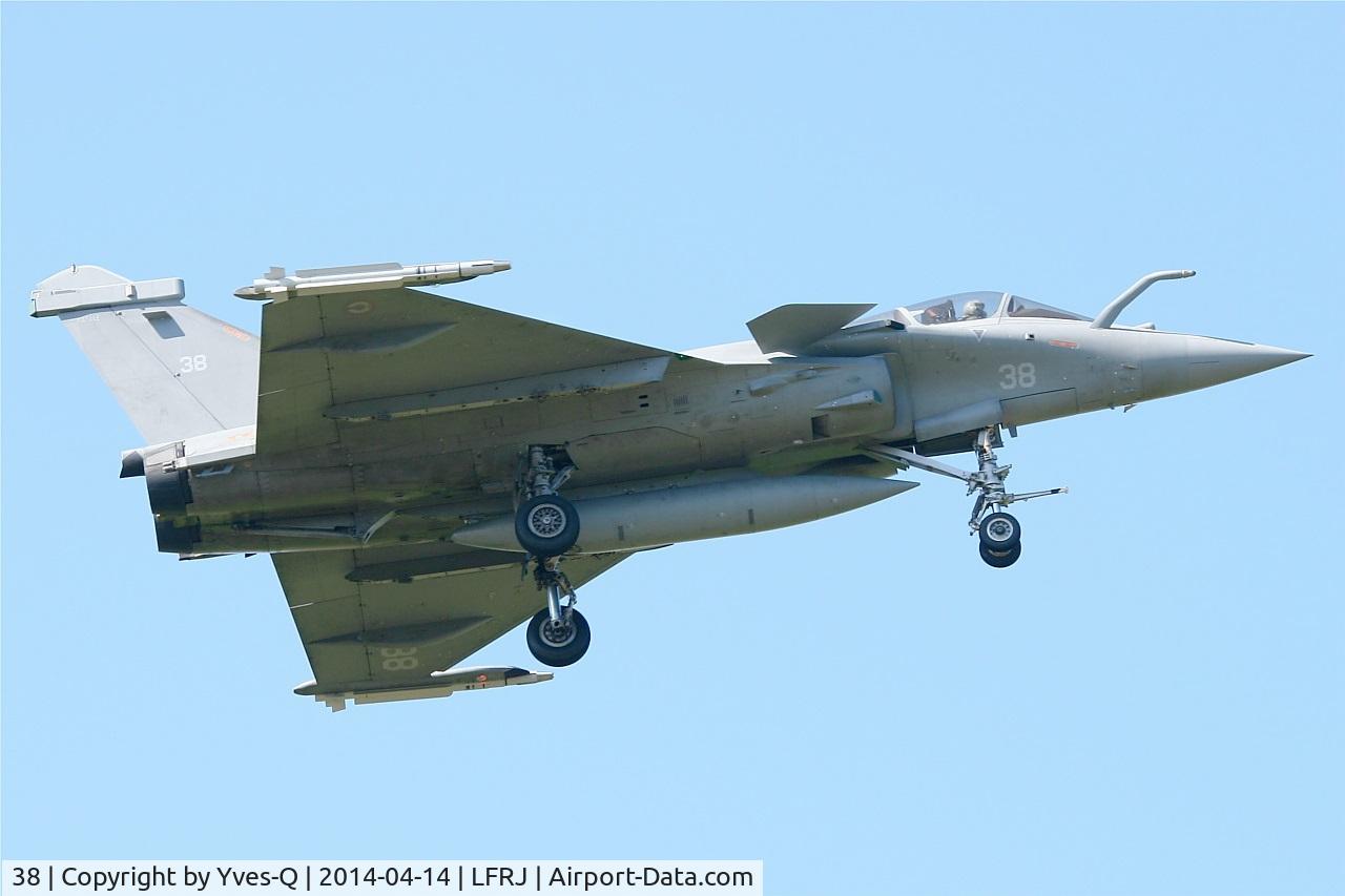 38, 2013 Dassault Rafale M C/N 38, Dassault Rafale M, Short appoach rwy 08, Landivisiau Naval Air Base (LFRJ)