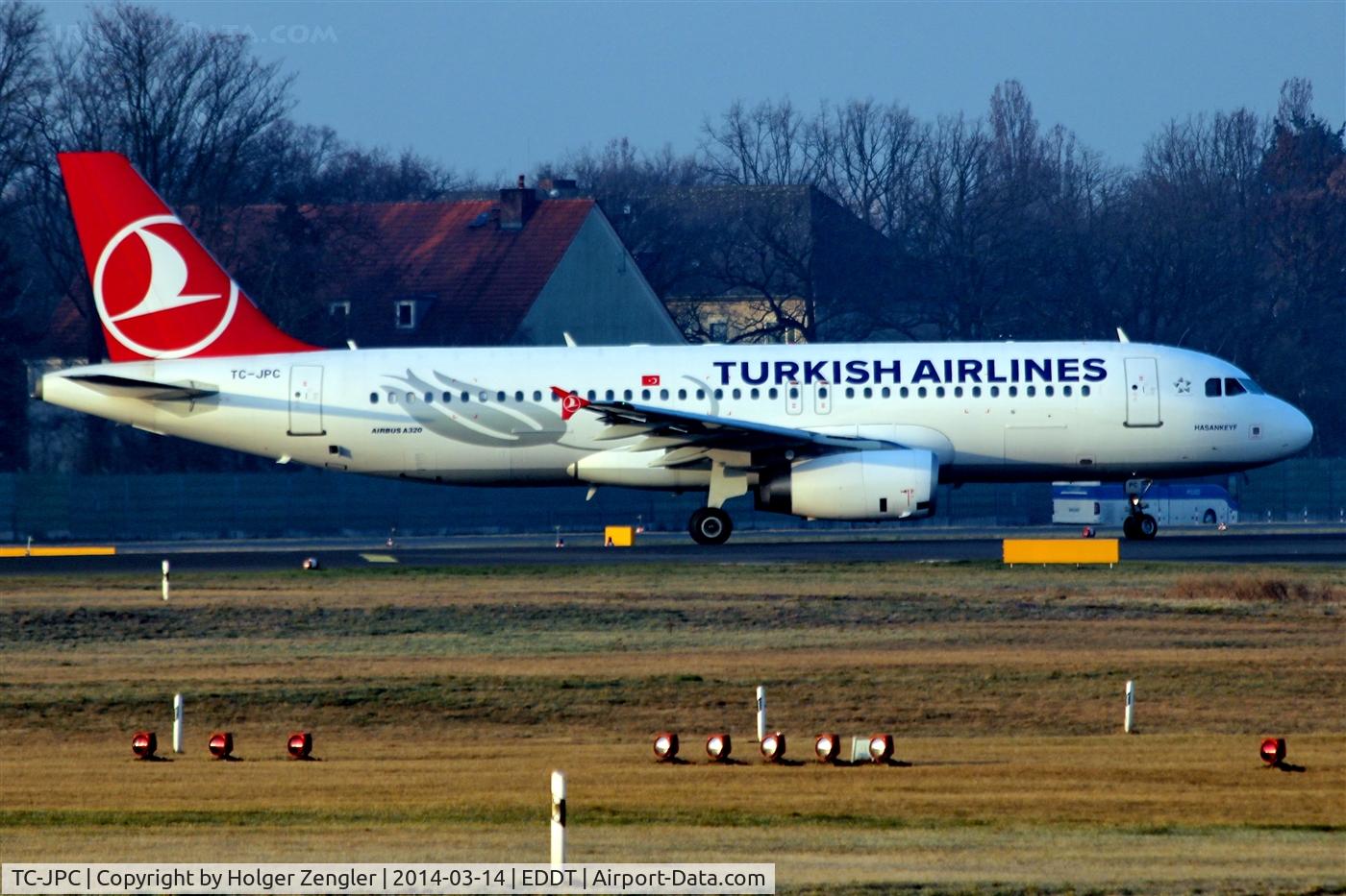 TC-JPC, 2006 Airbus A320-232 C/N 2928, Ready for a flight to IST.....