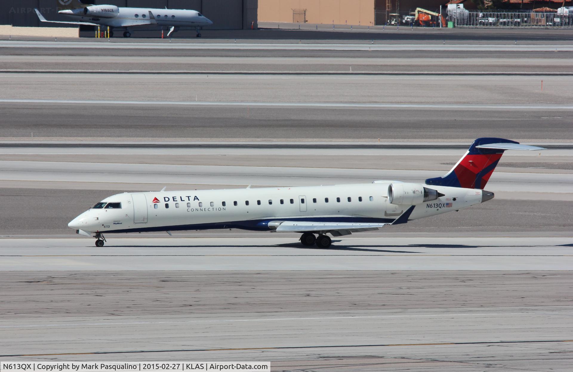 N613QX, 2002 Bombardier CRJ-701 (CL-600-2C10) Regional Jet C/N 10045, CL-600-2C10