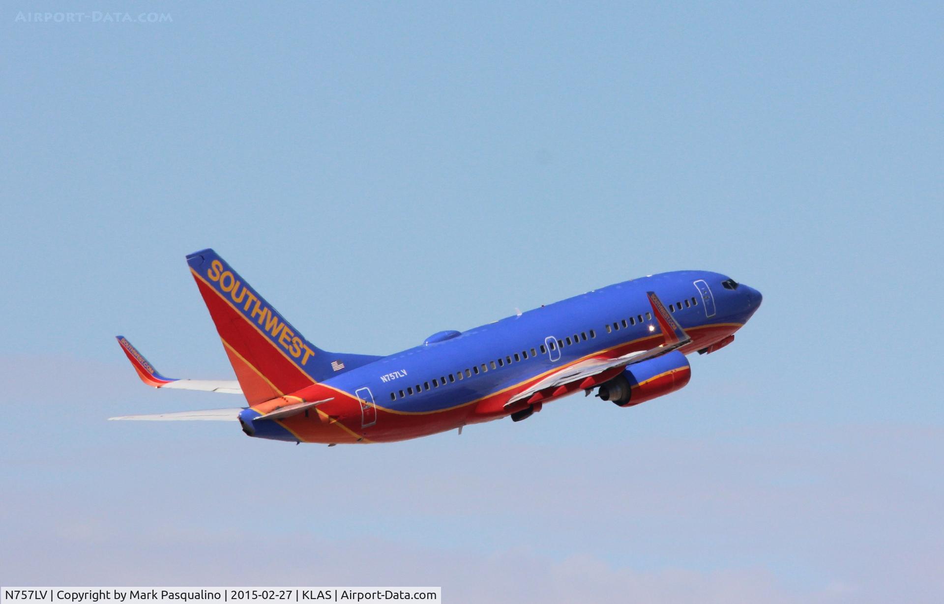 N757LV, 1999 Boeing 737-7H4 C/N 29850, Boeing 737-700