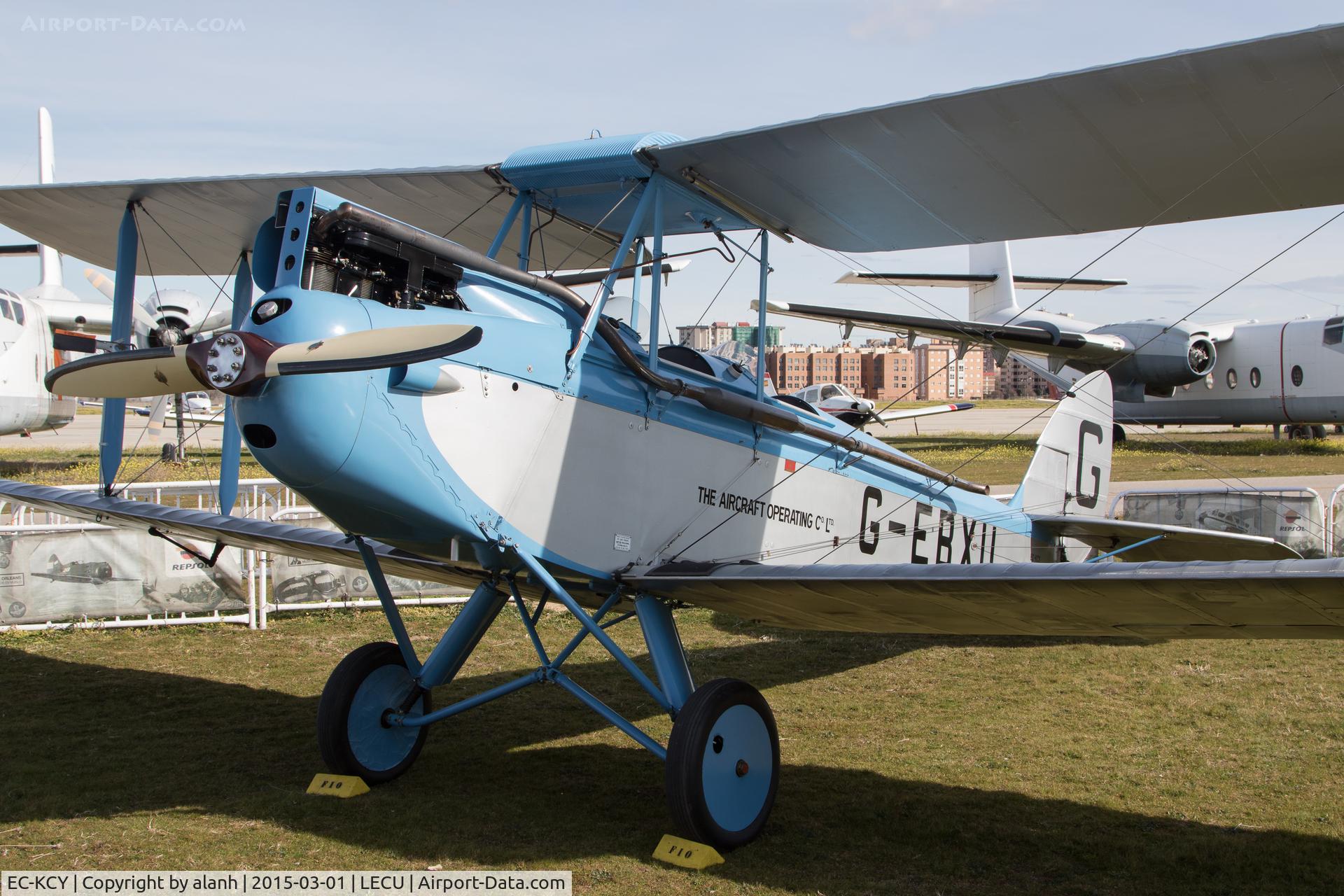 EC-KCY, 1928 De Havilland DH-60X Moth C/N 627, On show prior to a monthly flying display of the Fundación Infante de Orleans collection at Cuatro Vientos, Madrid
