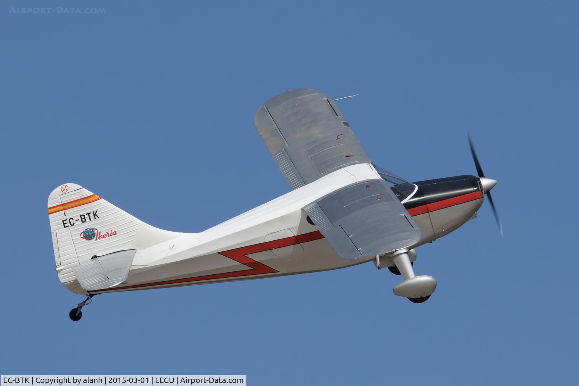 EC-BTK, 1948 Stinson 108 Voyager C/N 108-4226, At a monthly flying display of the Fundación Infante de Orleans collection at Cuatro Vientos, Madrid.