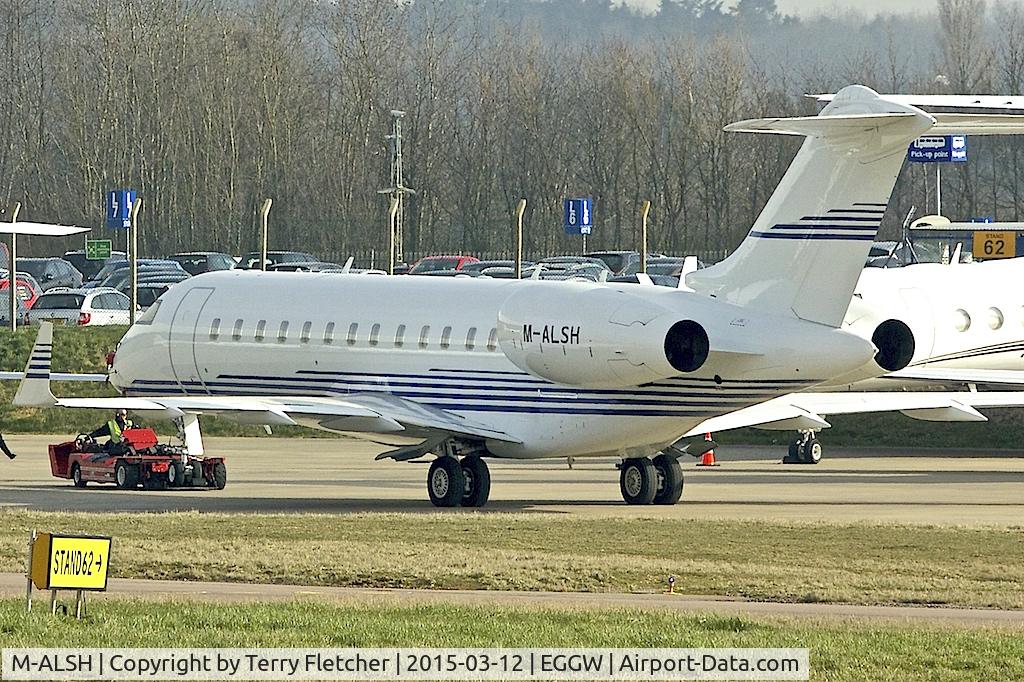 M-ALSH, 2001 Bombardier BD-700-1A10 Global Express C/N 9097, 2001 Bombardier BD-700-1A10, c/n: 9097 at Luton