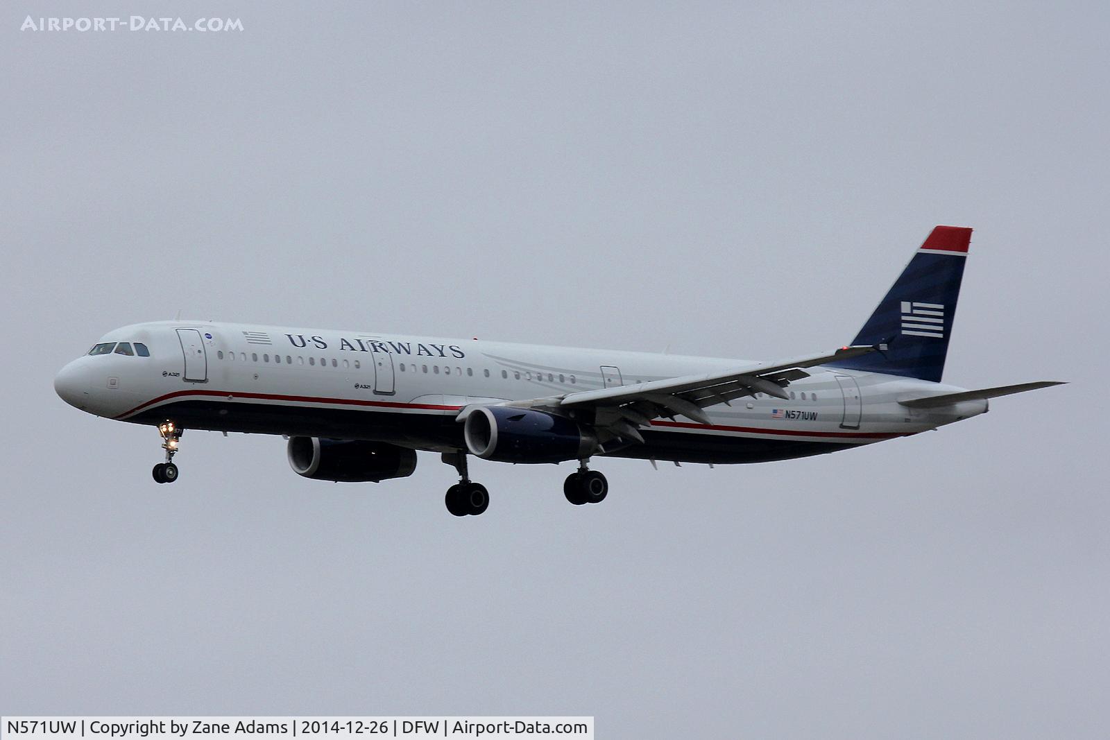 N571UW, 2013 Airbus A321-231 C/N 5800, Landing at DFW Airport