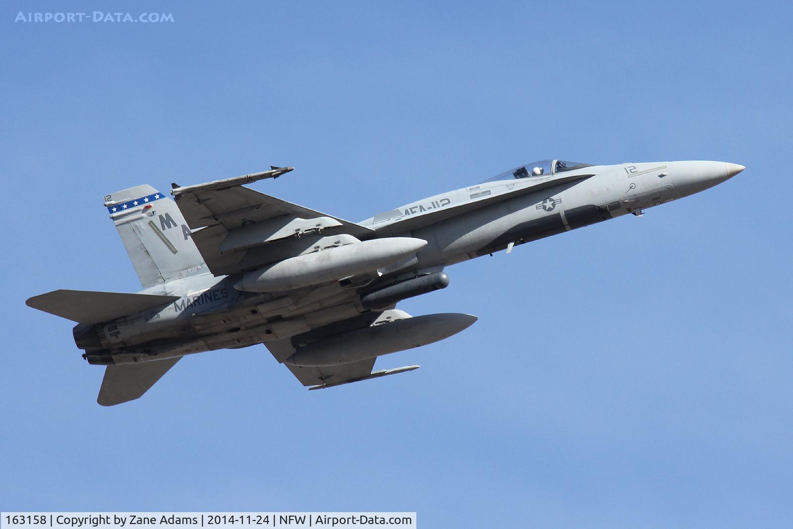 163158, McDonnell Douglas F/A-18A+ Hornet C/N 587/A494, Departing NAS Fort Worth