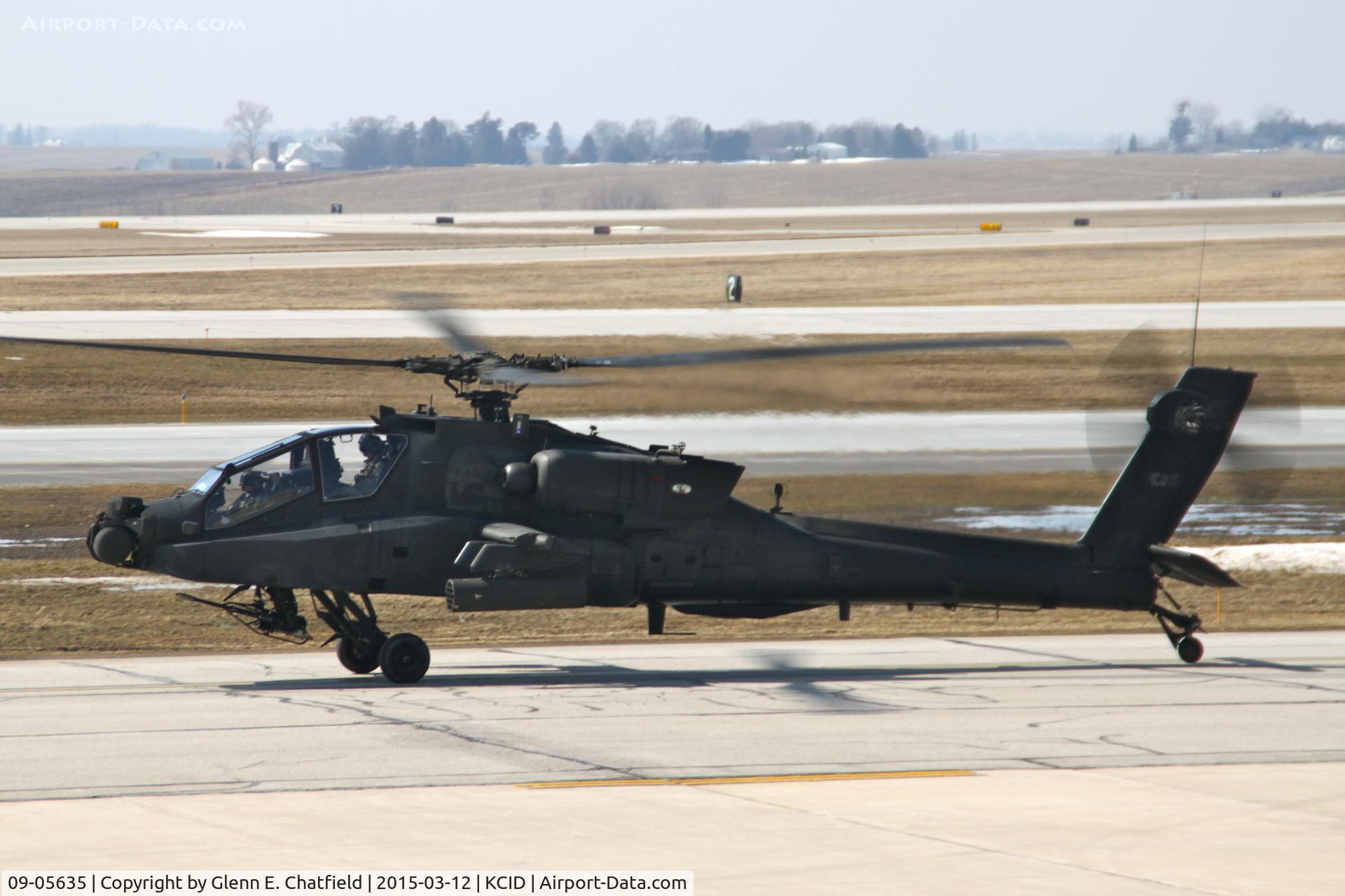 09-05635, 2011 Boeing AH-64D Apache C/N PVD635, On departure