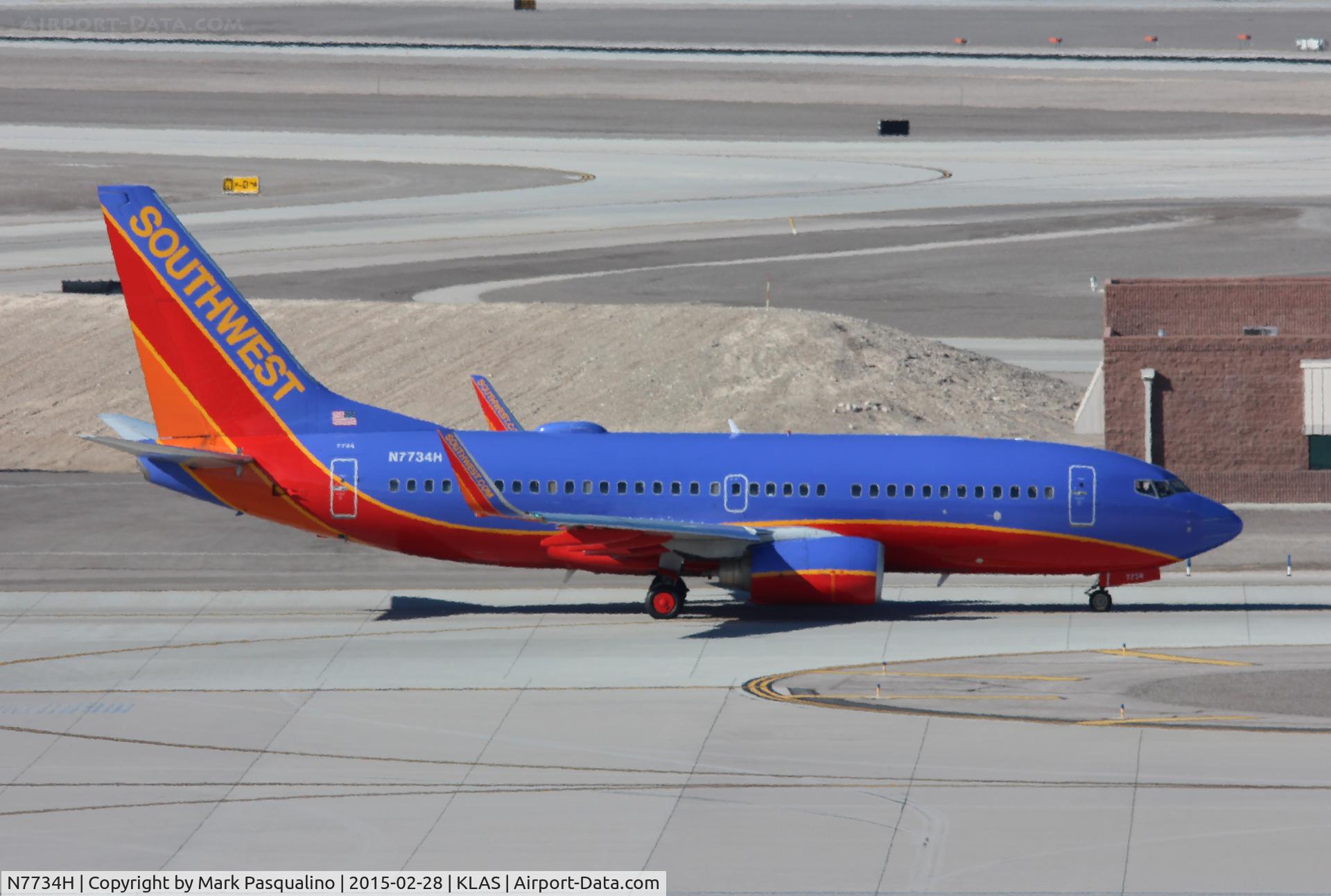 N7734H, 2006 Boeing 737-7BD C/N 33923, Boeing 737-700
