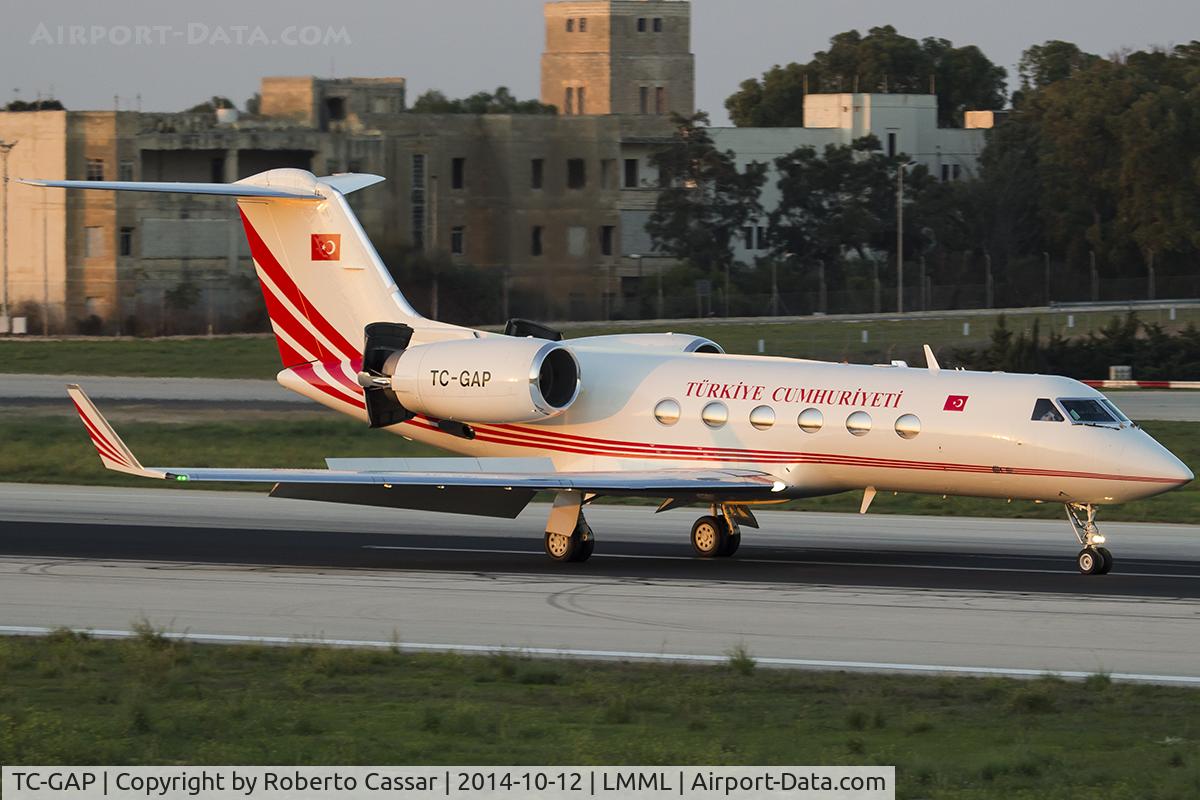 TC-GAP, 1987 Gulfstream Aerospace Gulfstream IV C/N 1027, Runway 13
