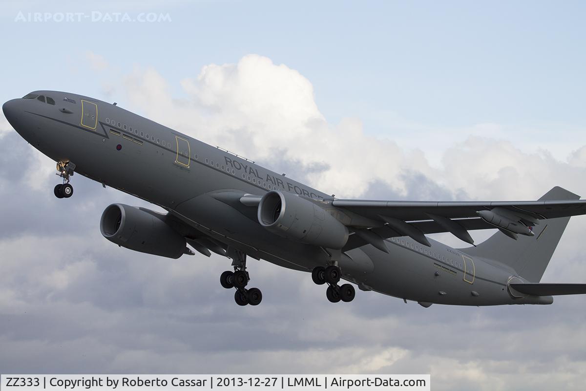 ZZ333, 2012 Airbus KC3 Voyager (A330-243MRTT) C/N 1312, Takeoff 31