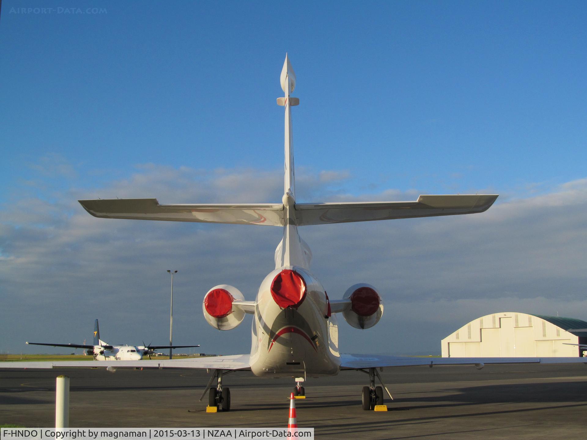 F-HNDO, 2008 Dassault Falcon 900LX C/N 281, is that a sad face on the fuselage paintwork?Now in hangar - not sure if to brave the coming storm or a sign it may become a new resident here.
