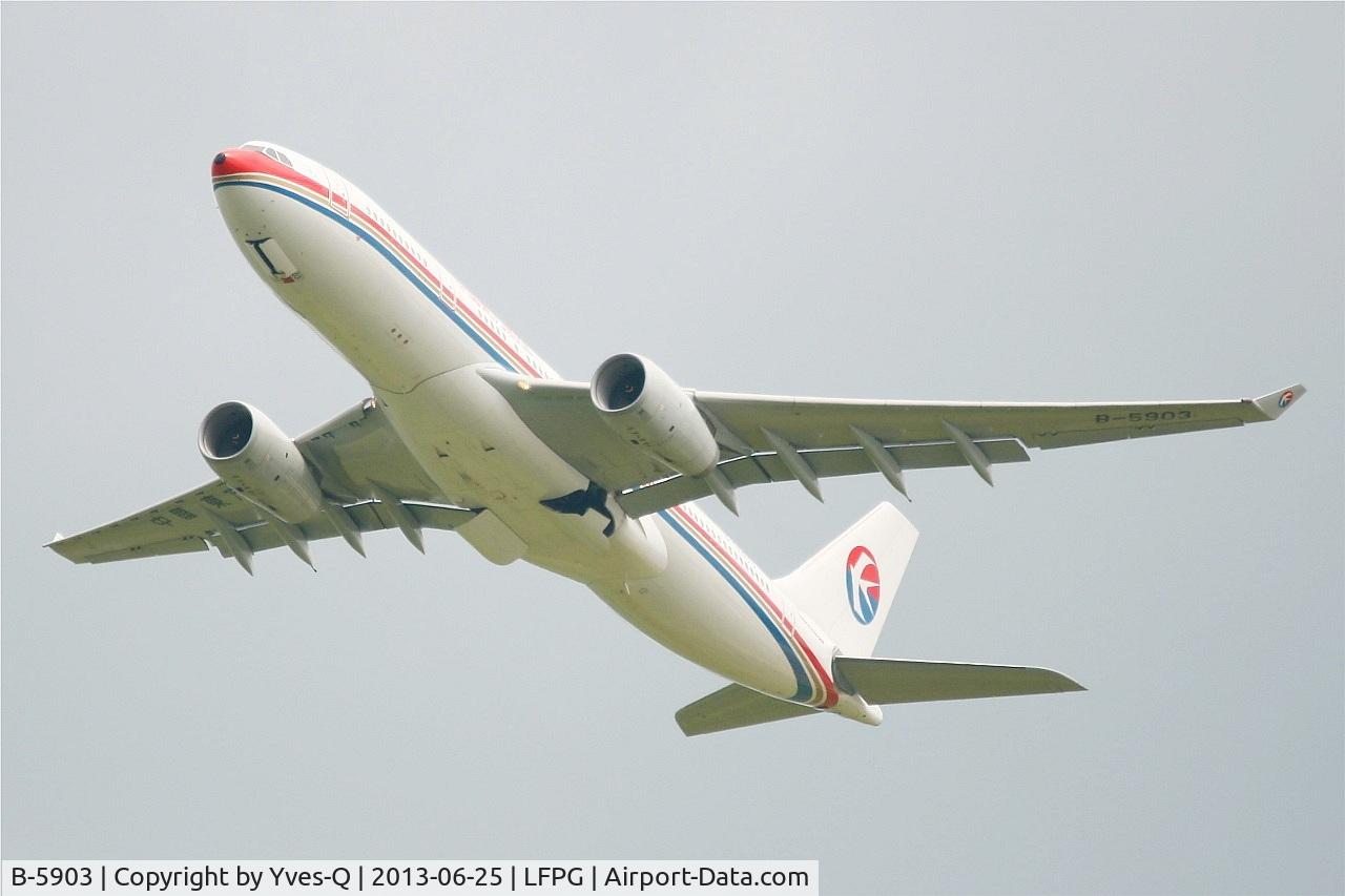 B-5903, 2012 Airbus A330-243 C/N 1331, Airbus A330-243, Take off rwy 27L, Roissy Charles De Gaulle airport (LFPG-CDG)