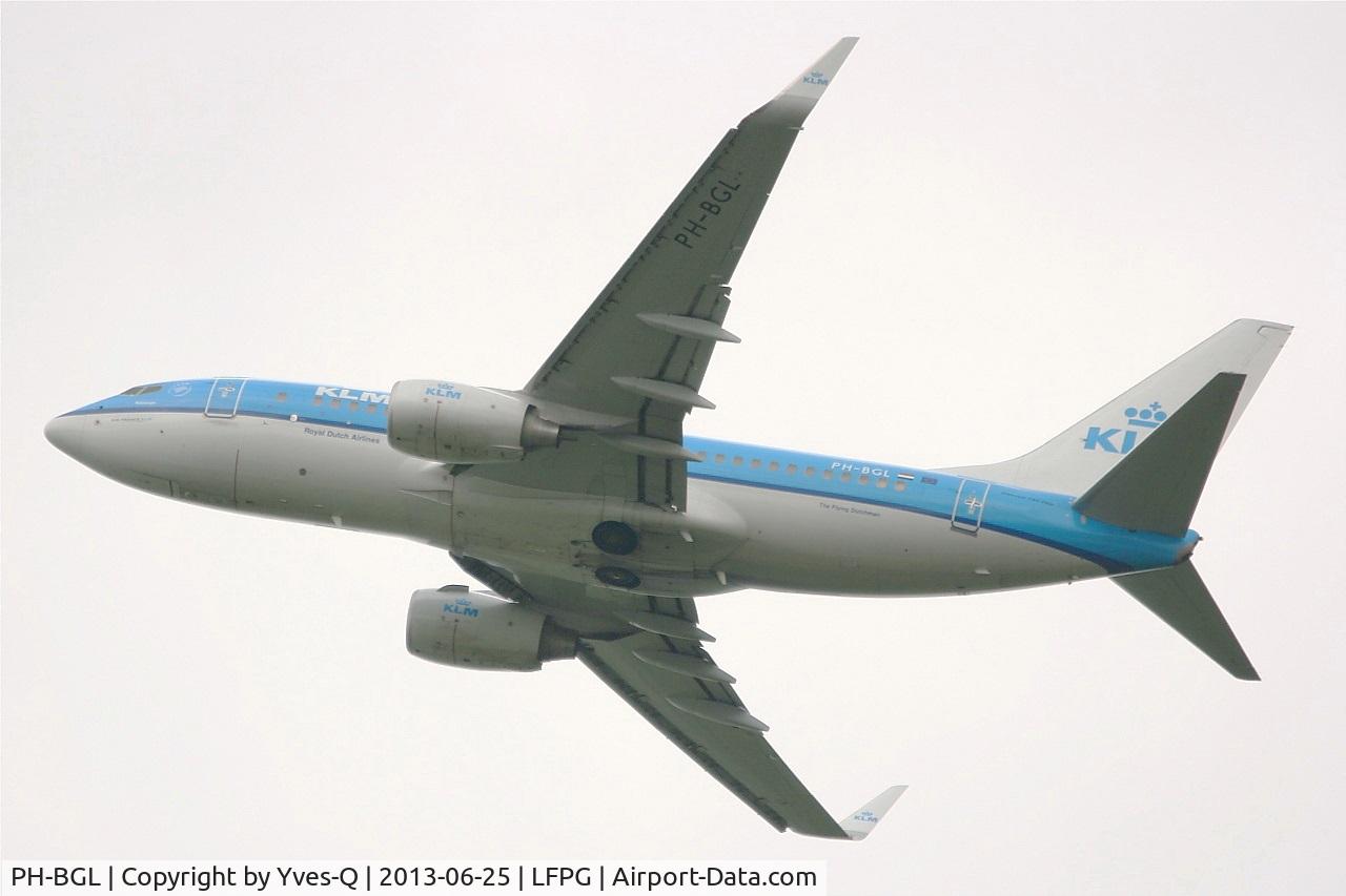PH-BGL, 2010 Boeing 737-7K2 C/N 30369, Boeing 737-7K2, Take off rwy 27L, Roissy Charles De Gaulle airport (LFPG-CDG)