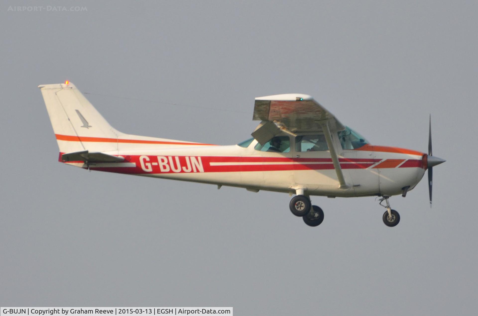 G-BUJN, 1979 Cessna 172N C/N 172-72713, Landing at Norwich.