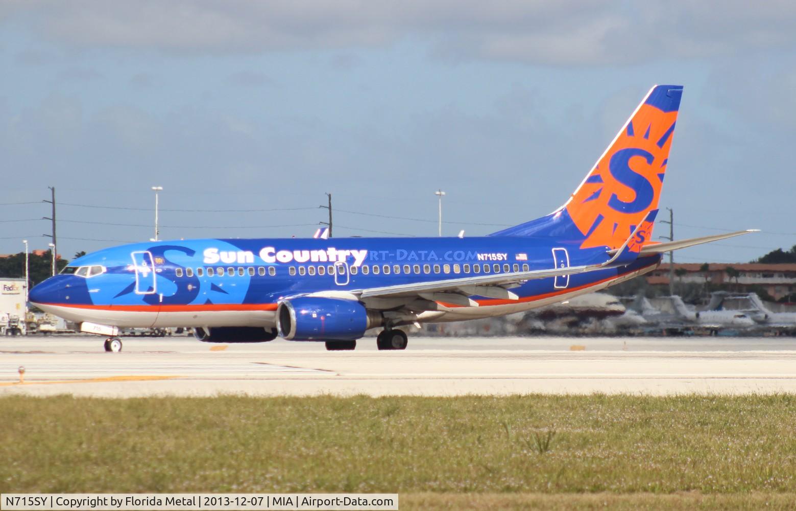 N715SY, 2004 Boeing 737-752 C/N 33787, Sun Country