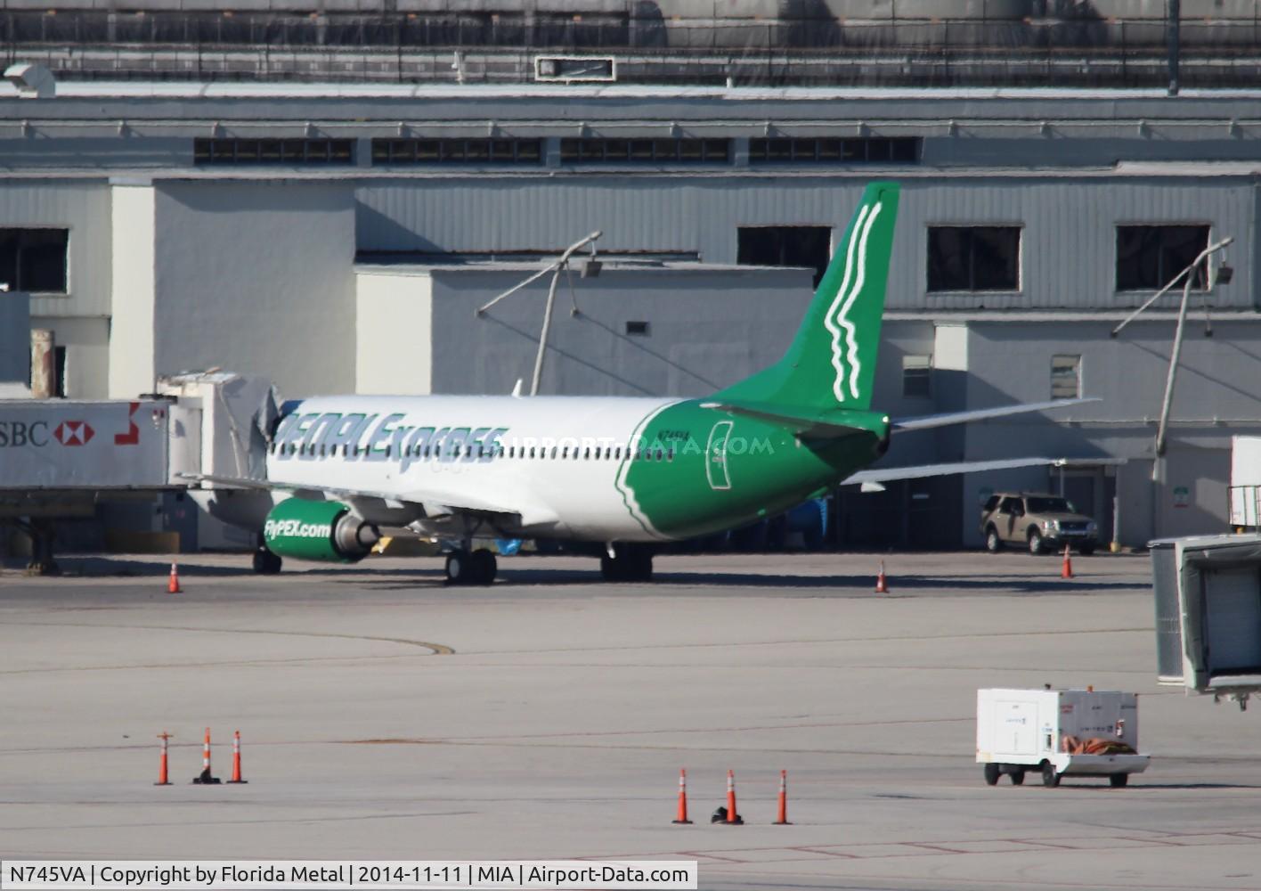 N745VA, 1989 Boeing 737-405 C/N 24271, People Express 737-400 at MIA, company had already folded (again)