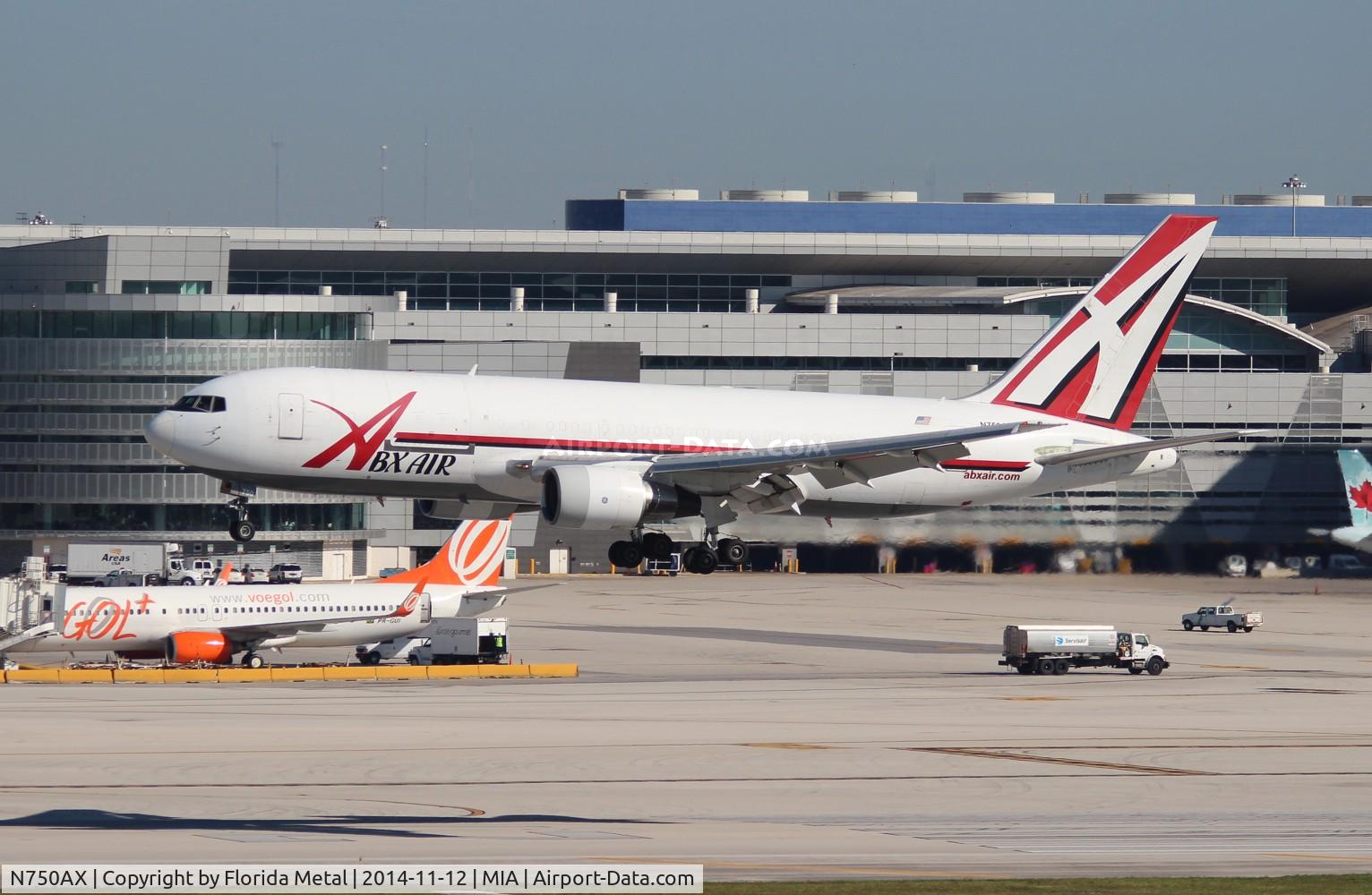 N750AX, 1984 Boeing 767-232 C/N 22227, ABX 767-200